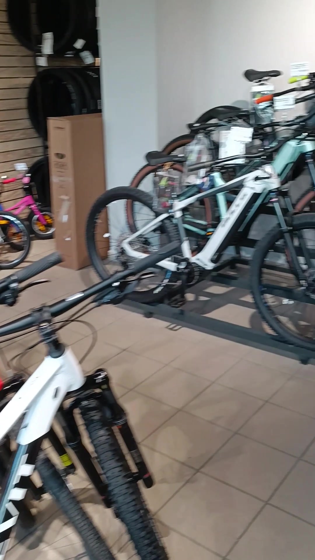 Šilhavý Ramala foto 2 (náhled videa)