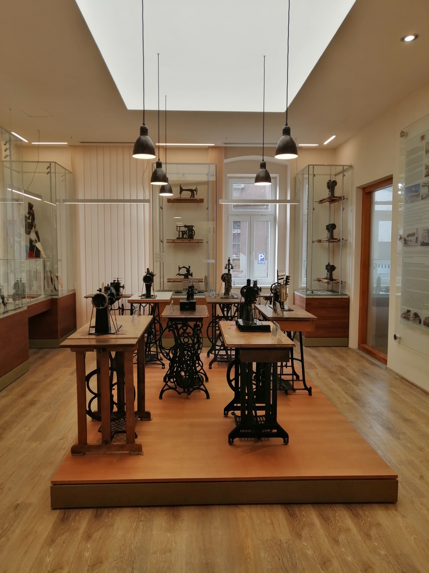 Rukavičkářská expozice foto 2