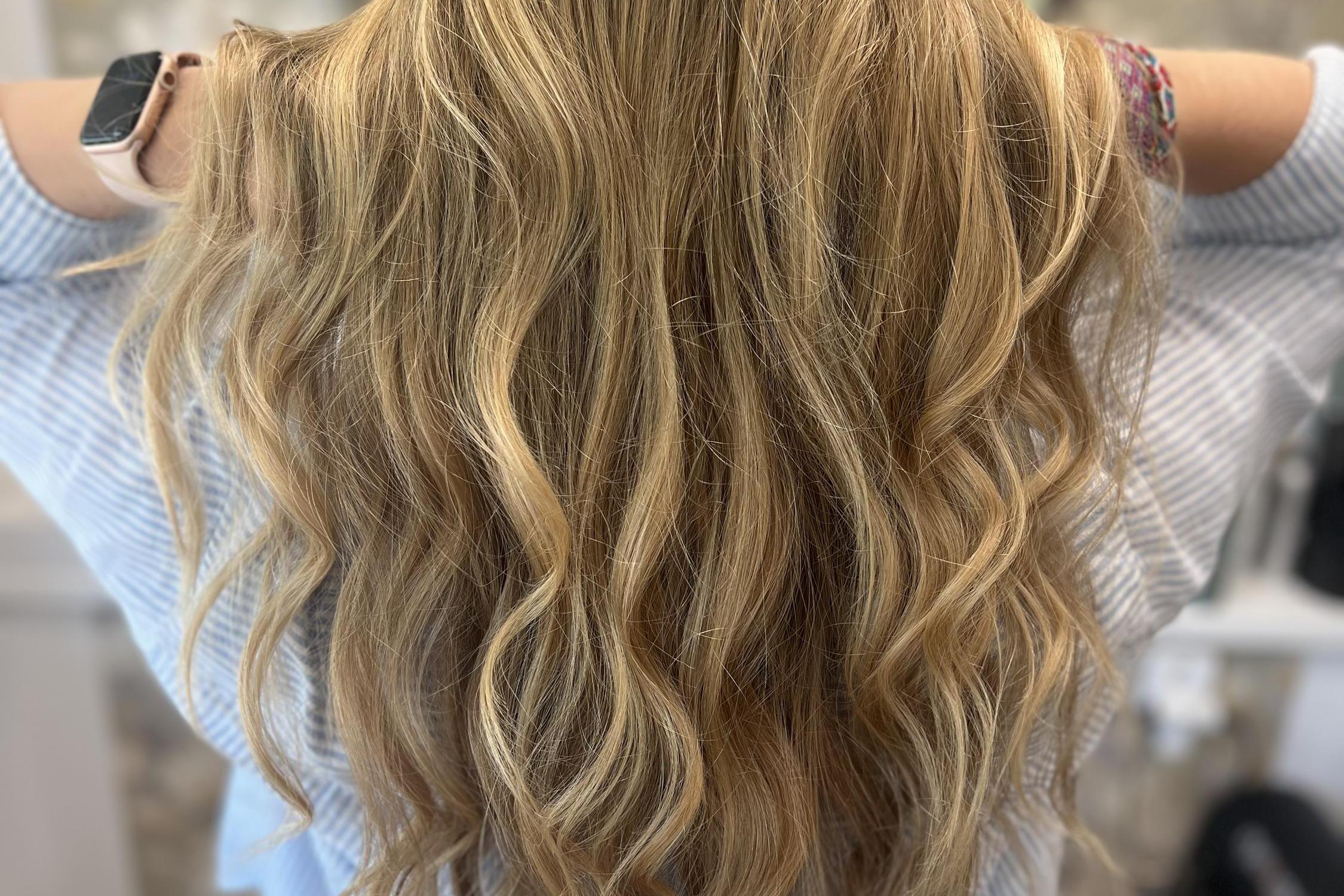 Lucie Tichá Hair foto 1