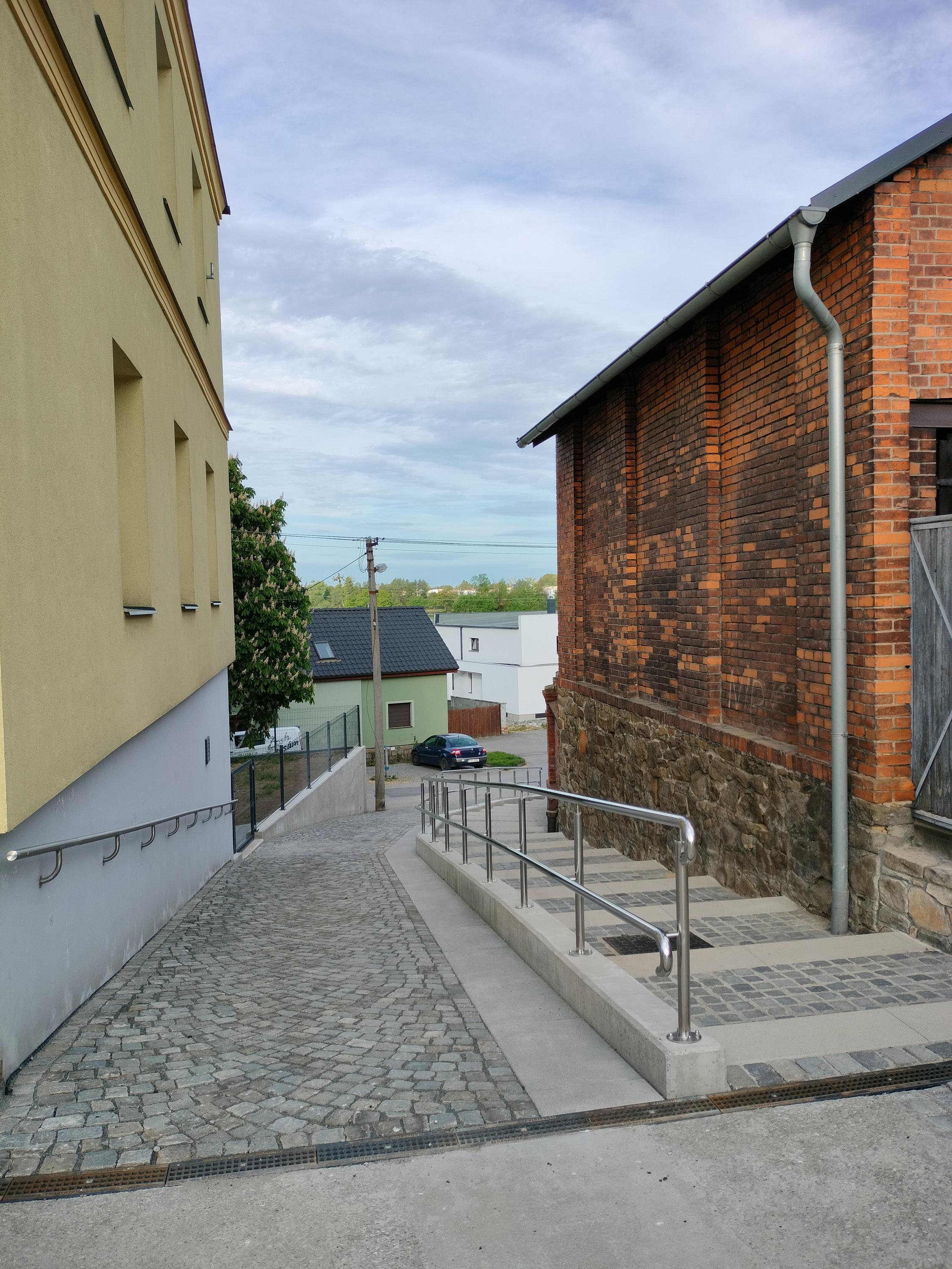 Městská knihovna Dolní Benešov foto 3