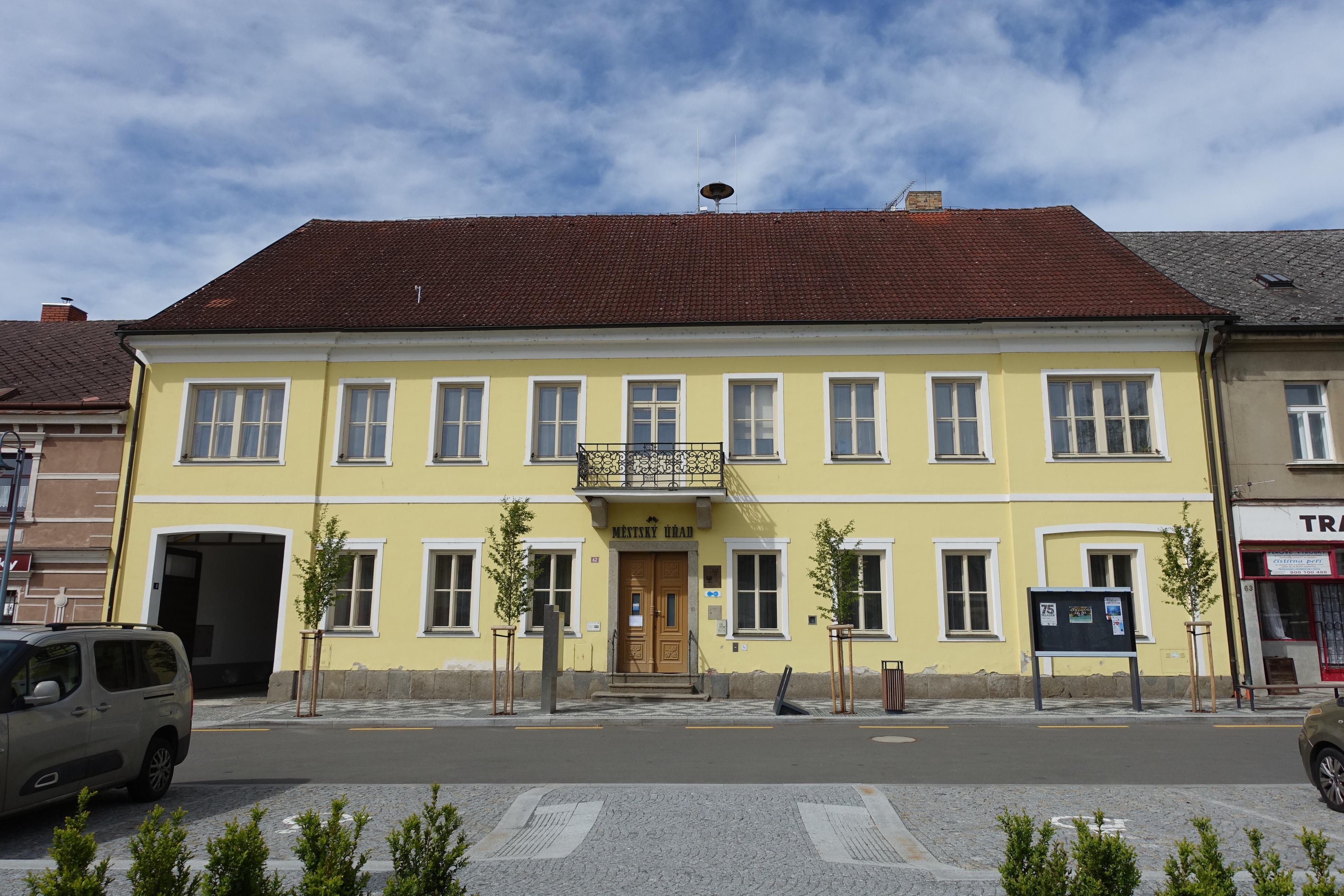 Městský úřad Sedlec-Prčice foto 3