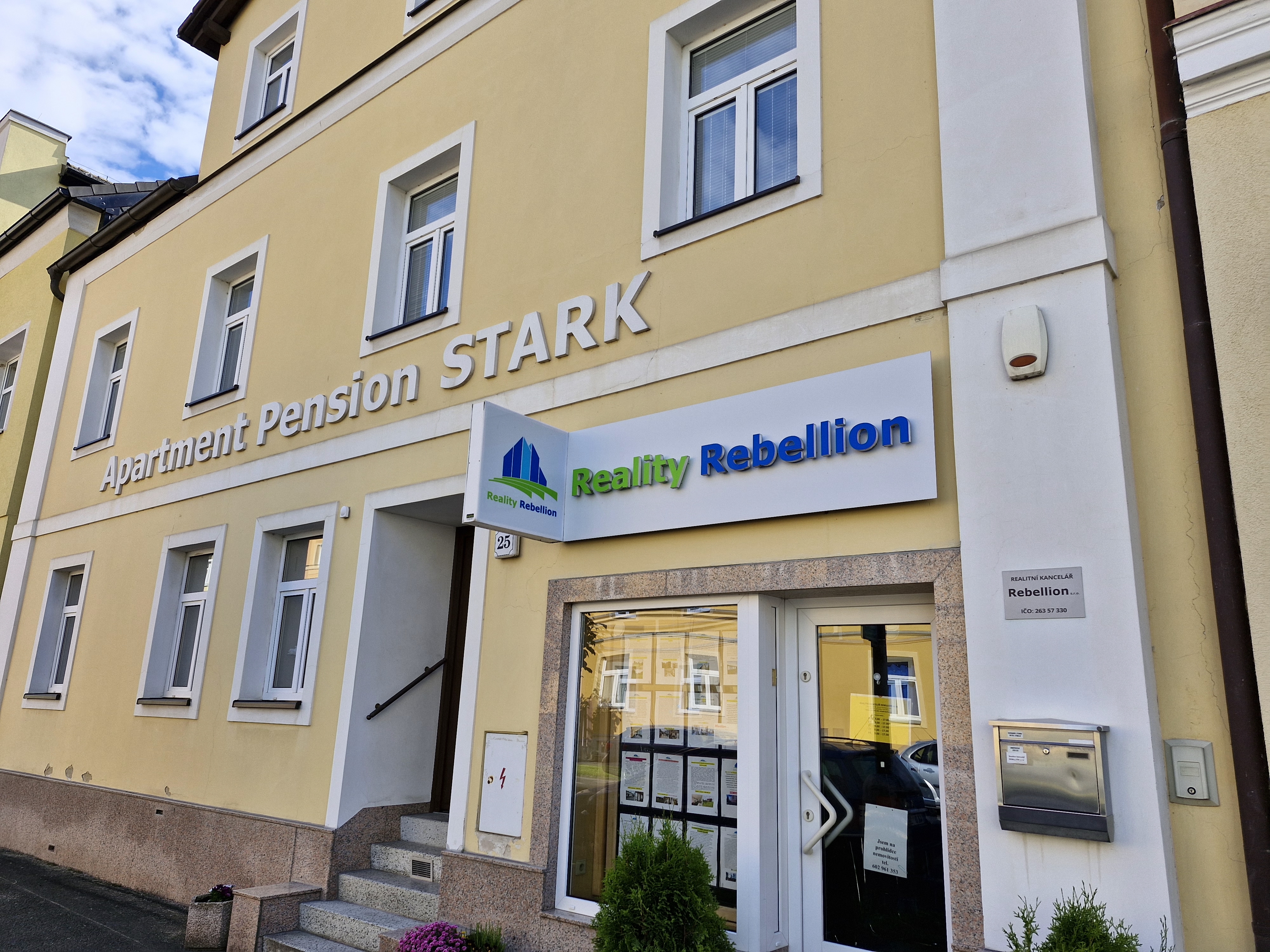 Apartment Pension Stark