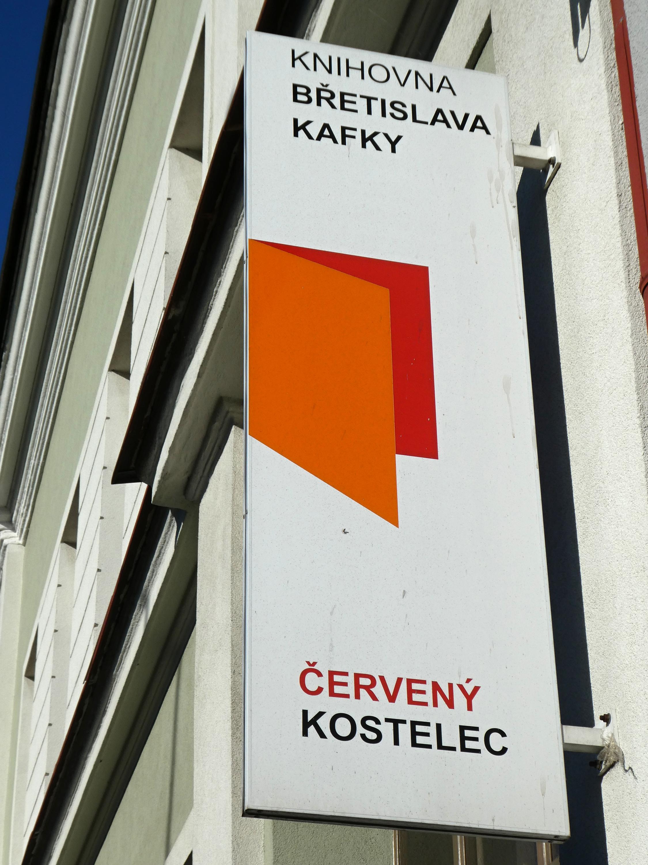 Knihovna Břetislava Kafky Červený Kostelec foto 2