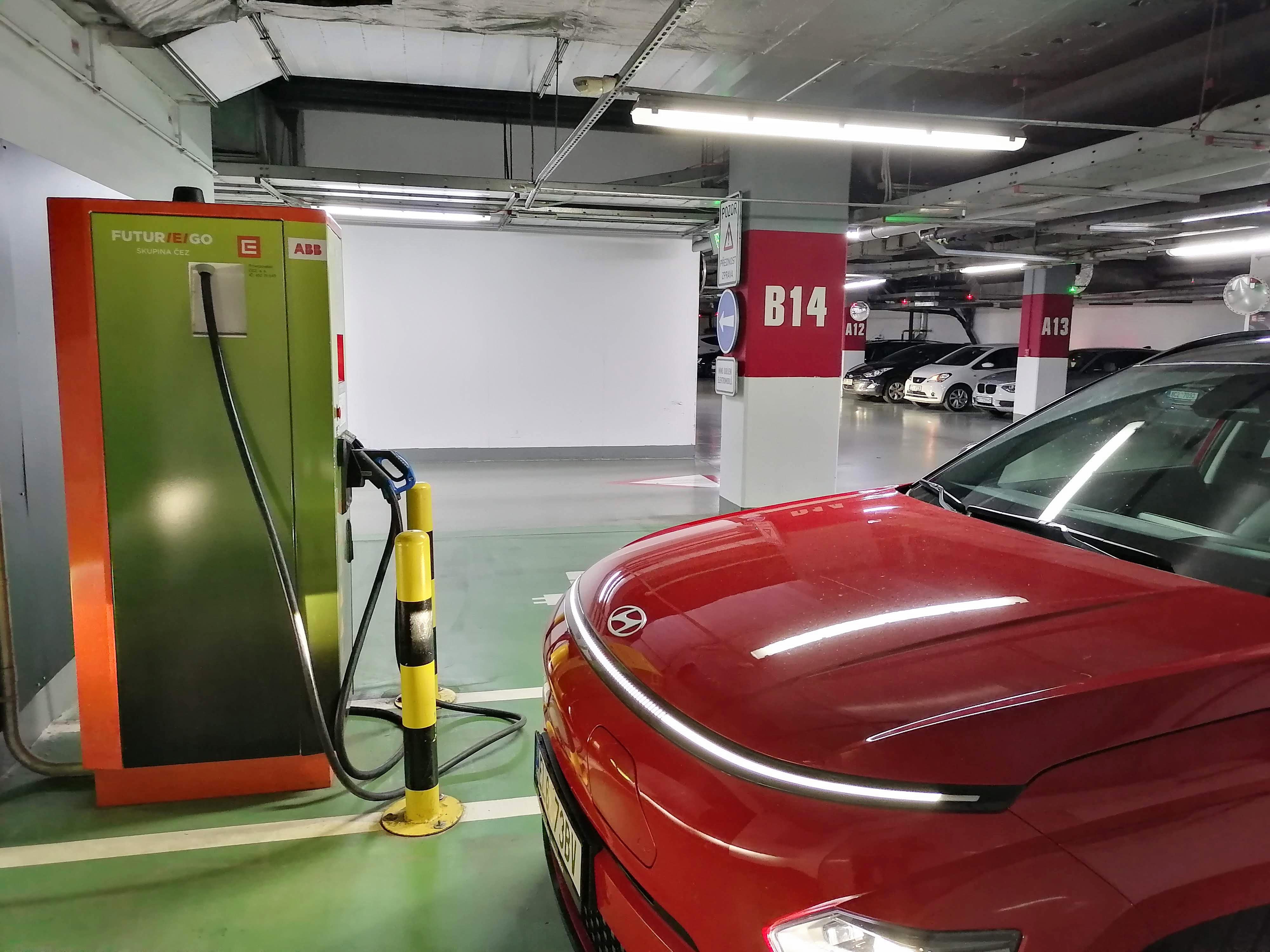 Nabíjecí stanice ČEZ foto 2