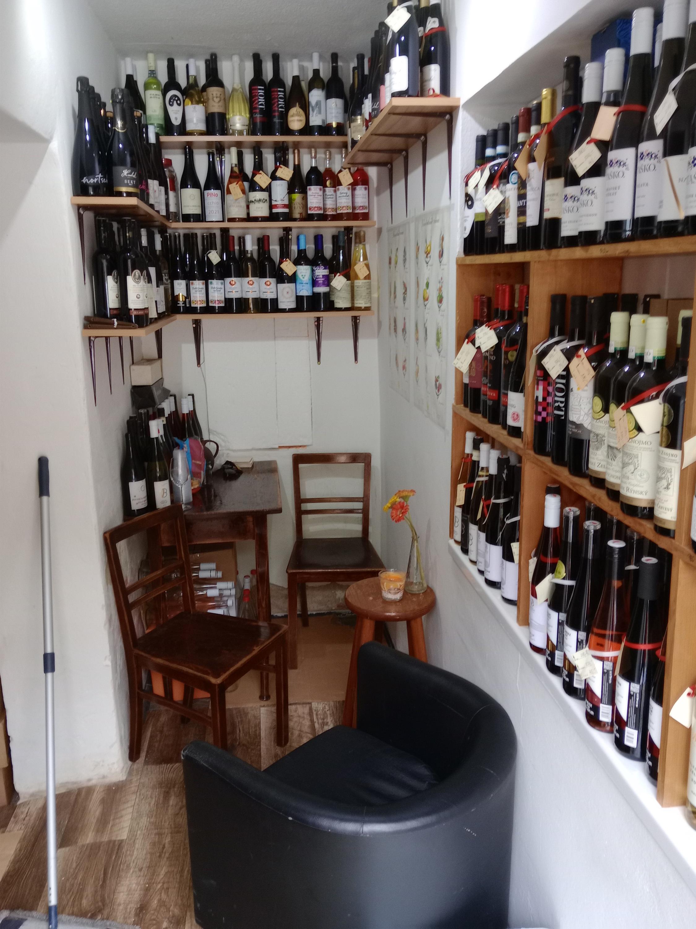 Vinný DOMEČEK - Enologický klub TERRAVINI foto 6