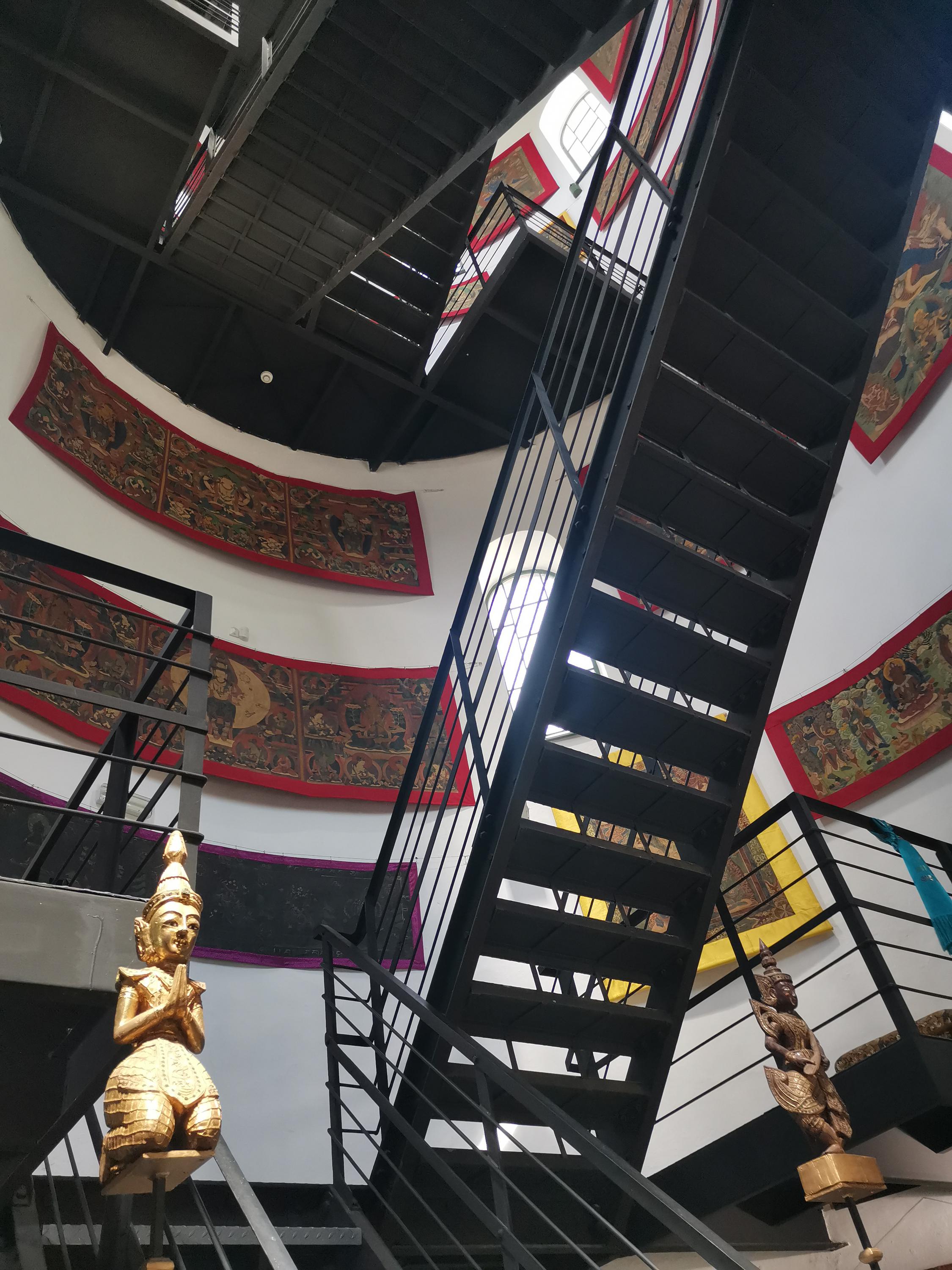 Galerie buddhistického umění ve vodárenské věži foto 6
