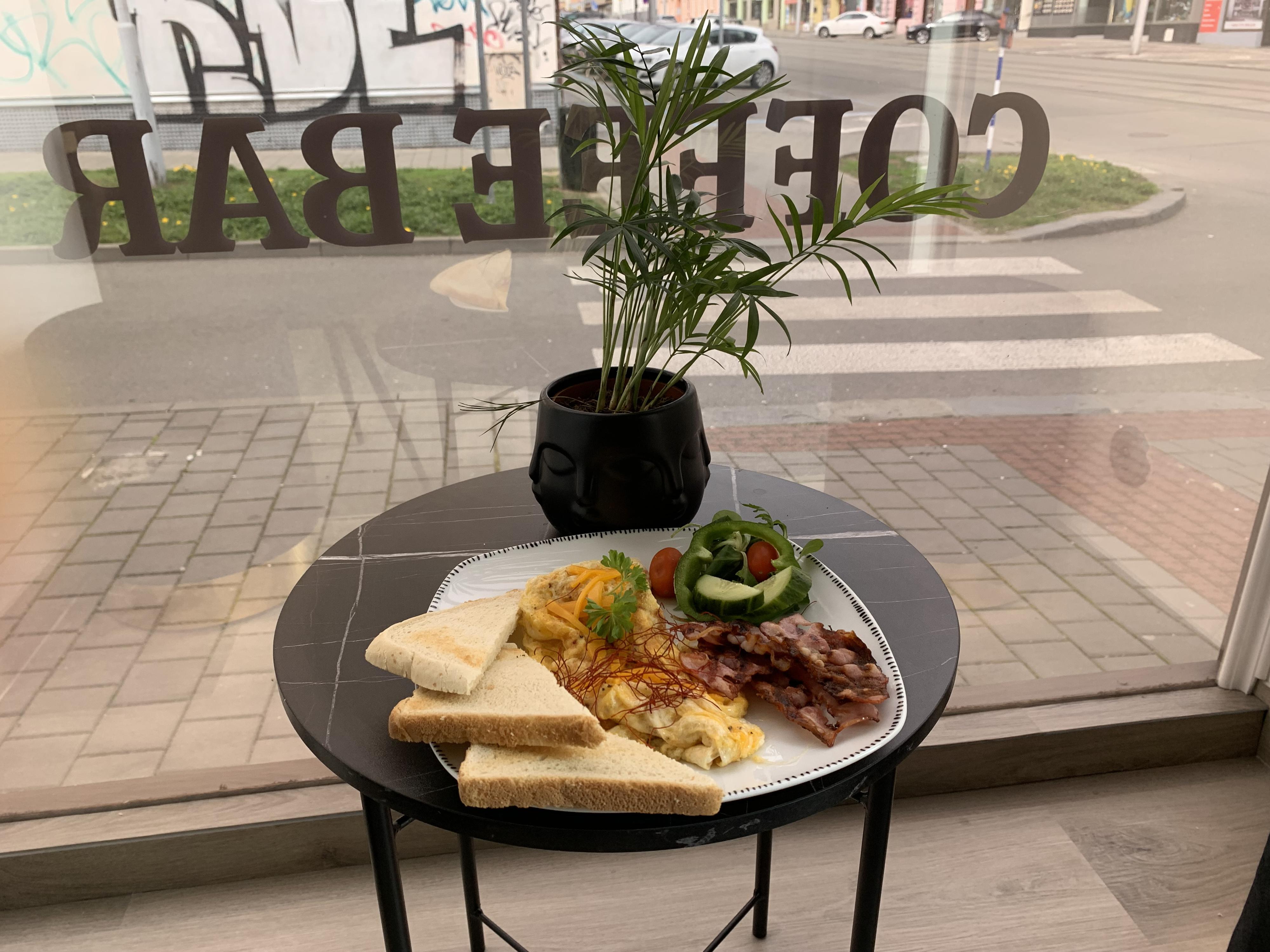 M coffee bar foto 6