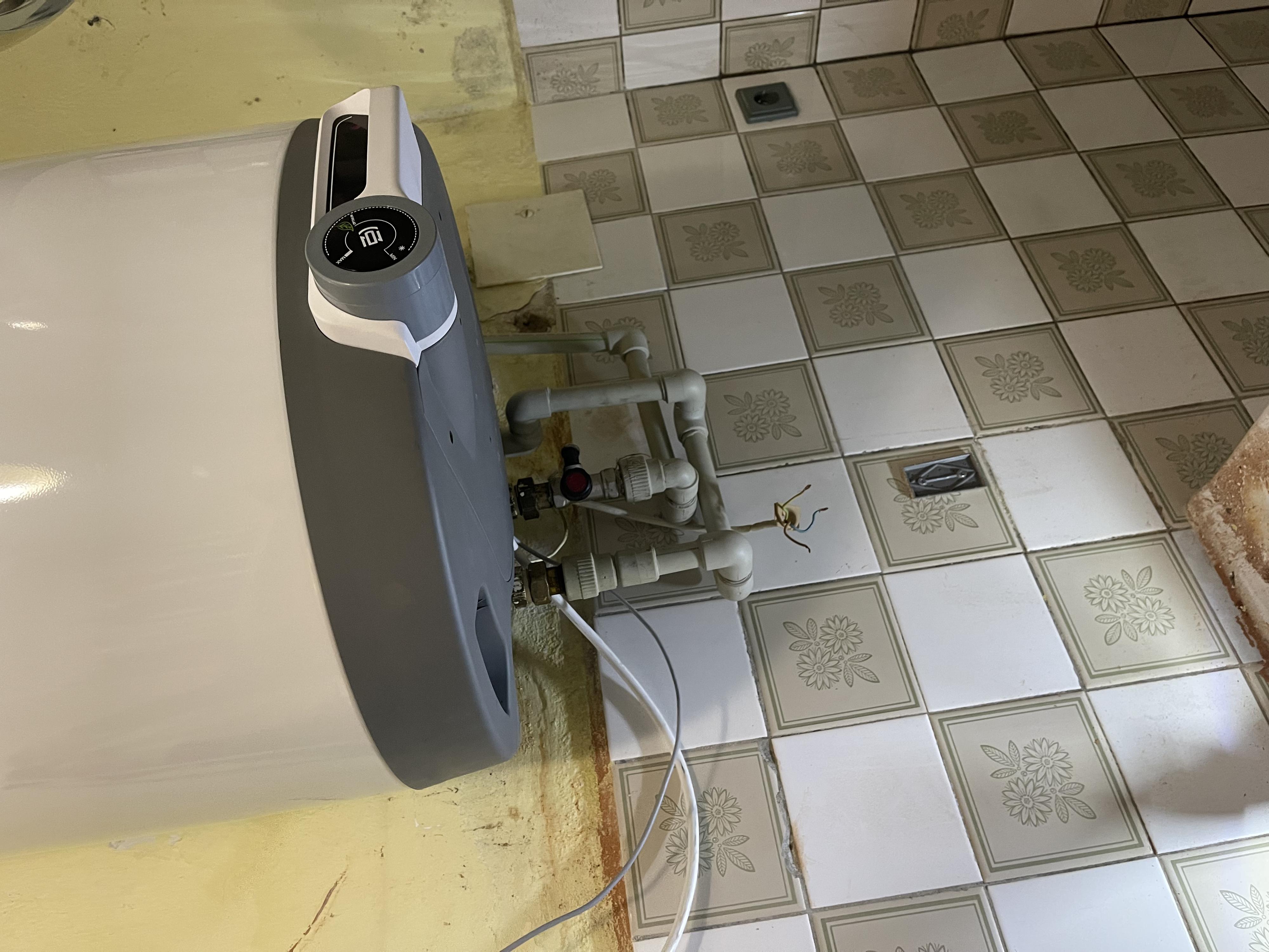 Elektrikář Tomáš Válek foto 3