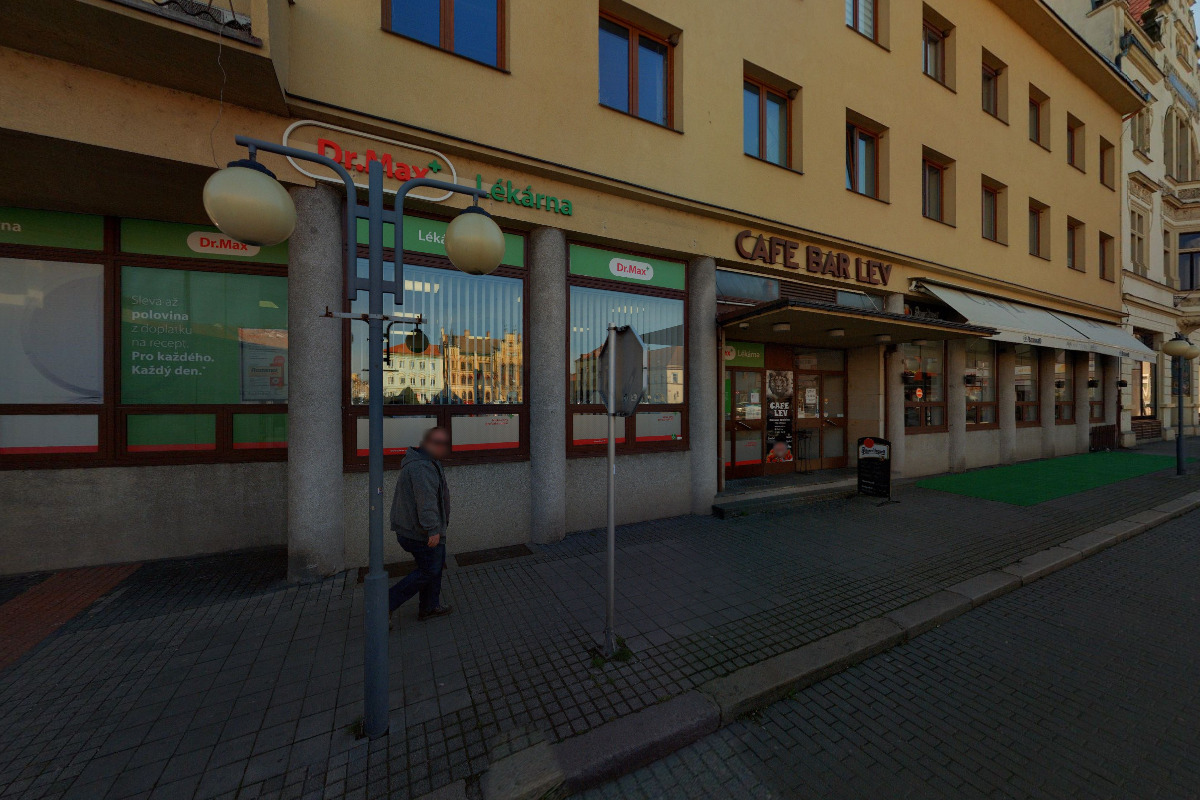 Cafe Lev