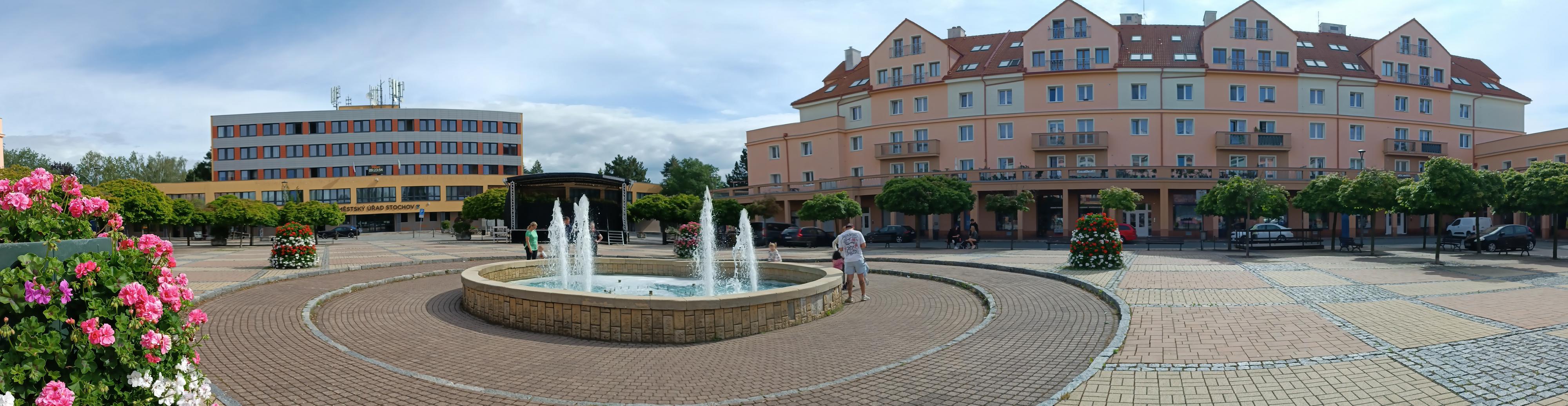 Stochov - městský úřad foto 3