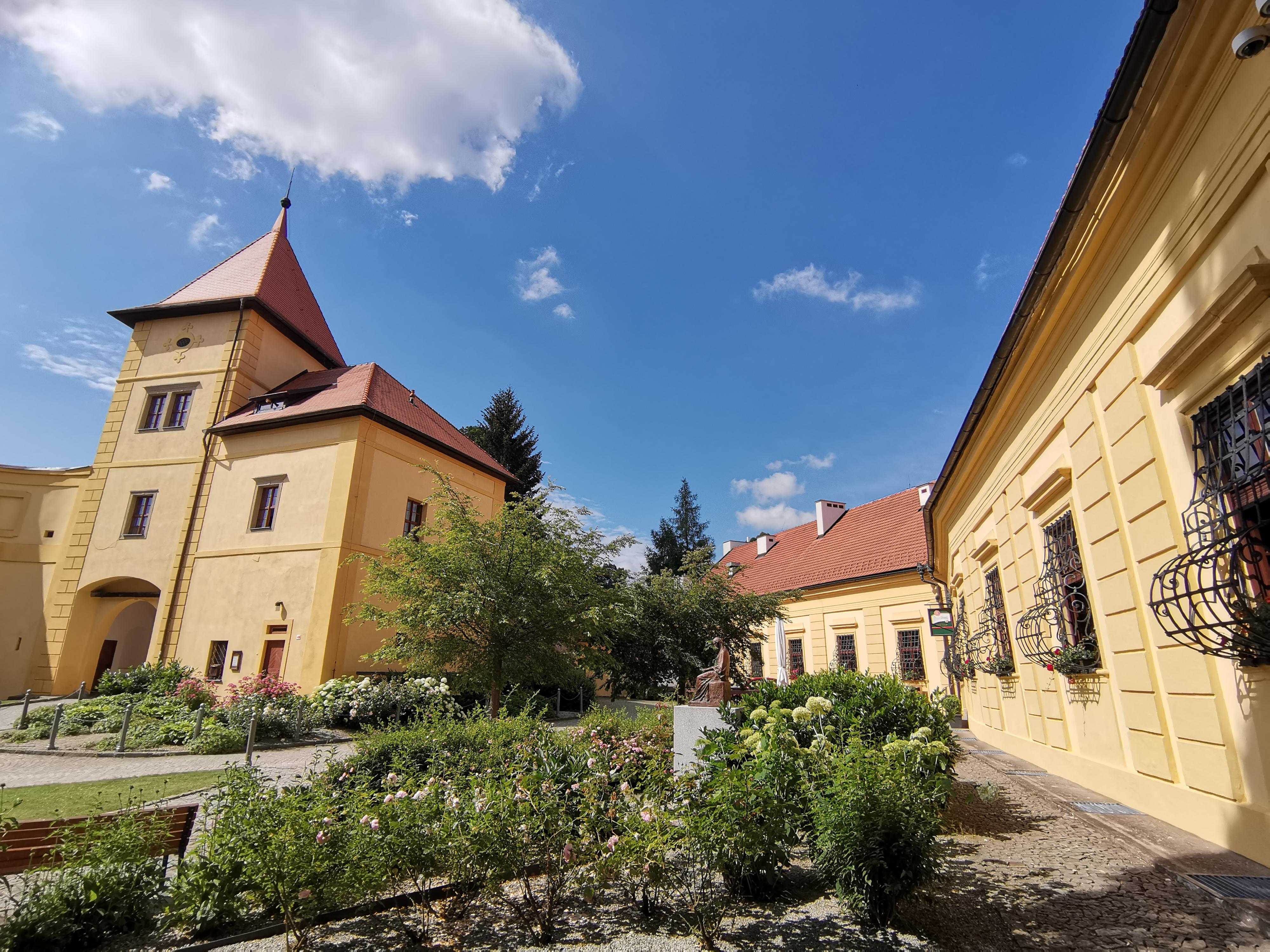 Polenské muzeum - Areál hradu a zámku Polná foto 6