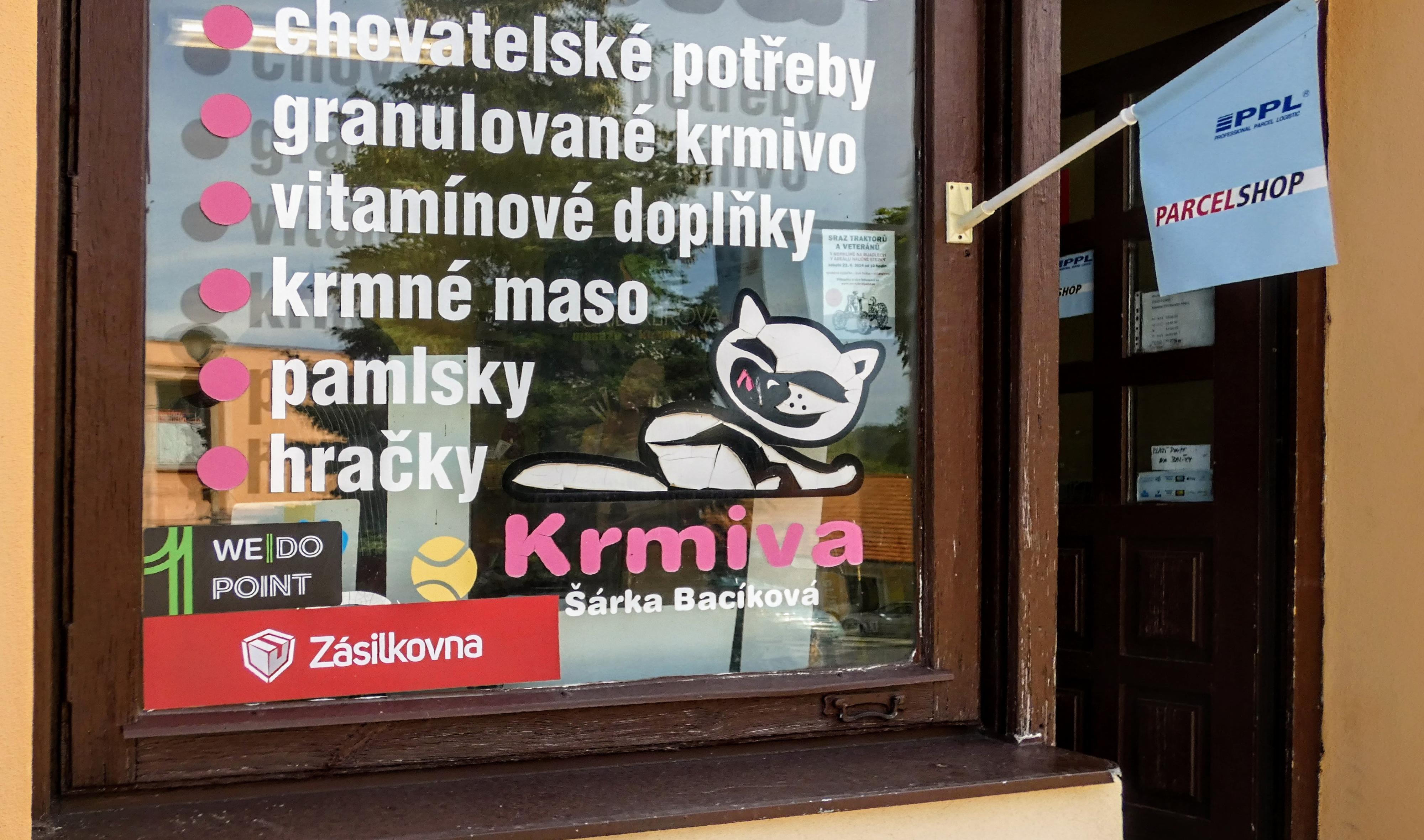 Krmiva, Barvy, Laky foto 2