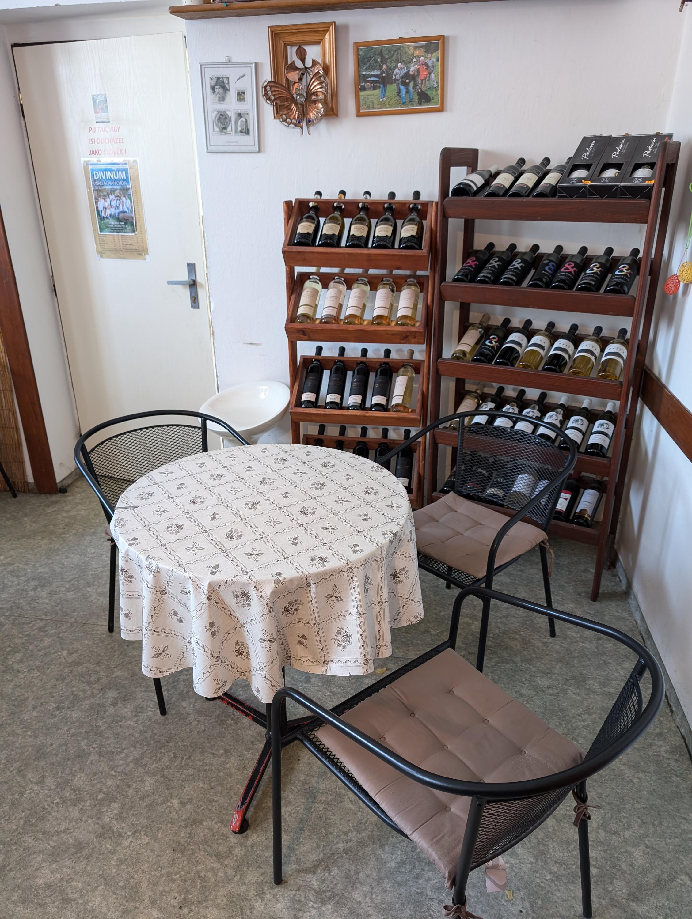 Vinotéka Za starou školou foto 5