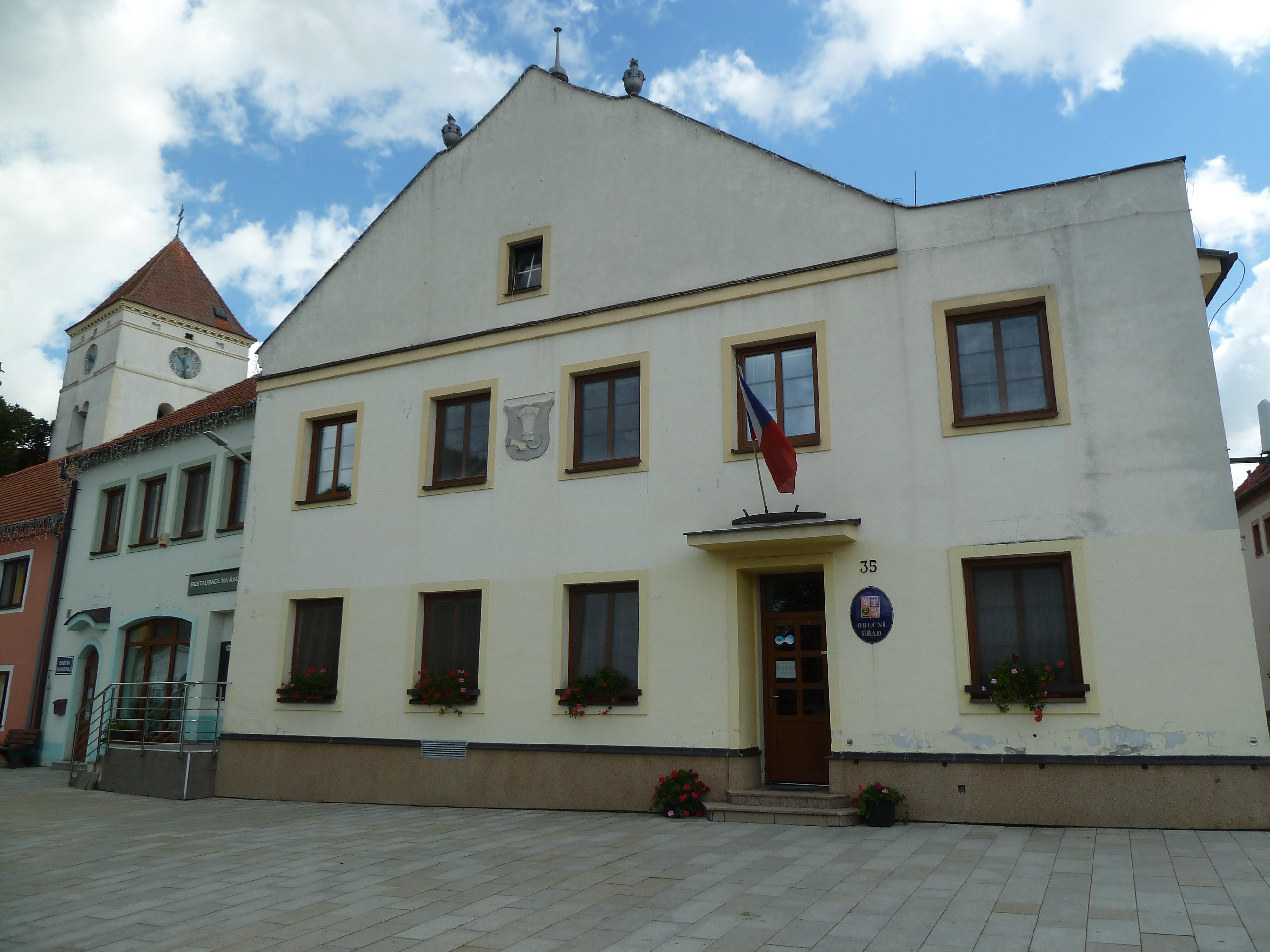 Rouchovany - obecní úřad