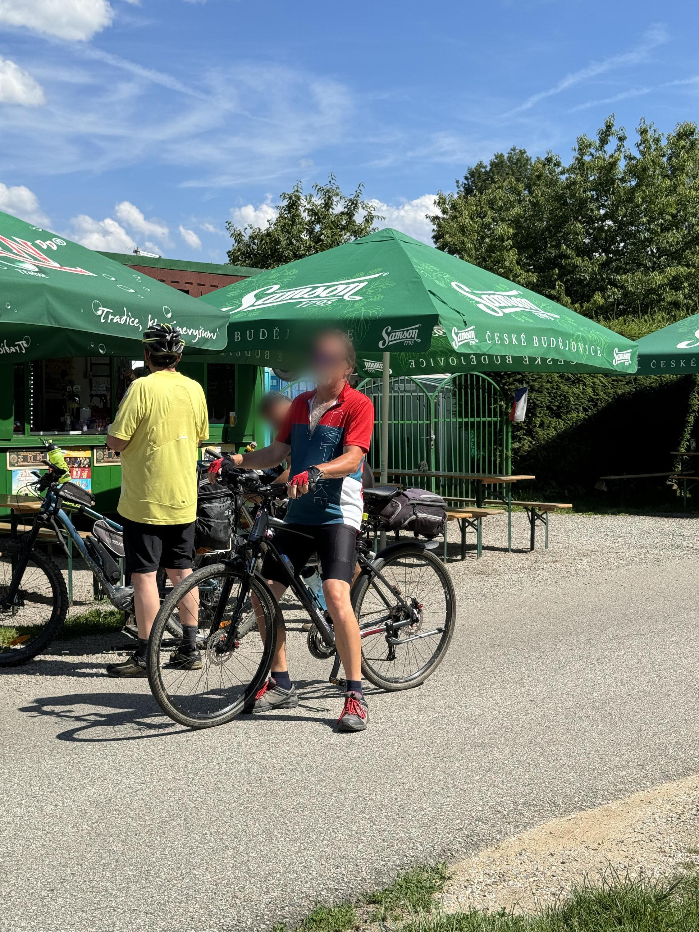 Občerstvení U Velkého jezu foto 3