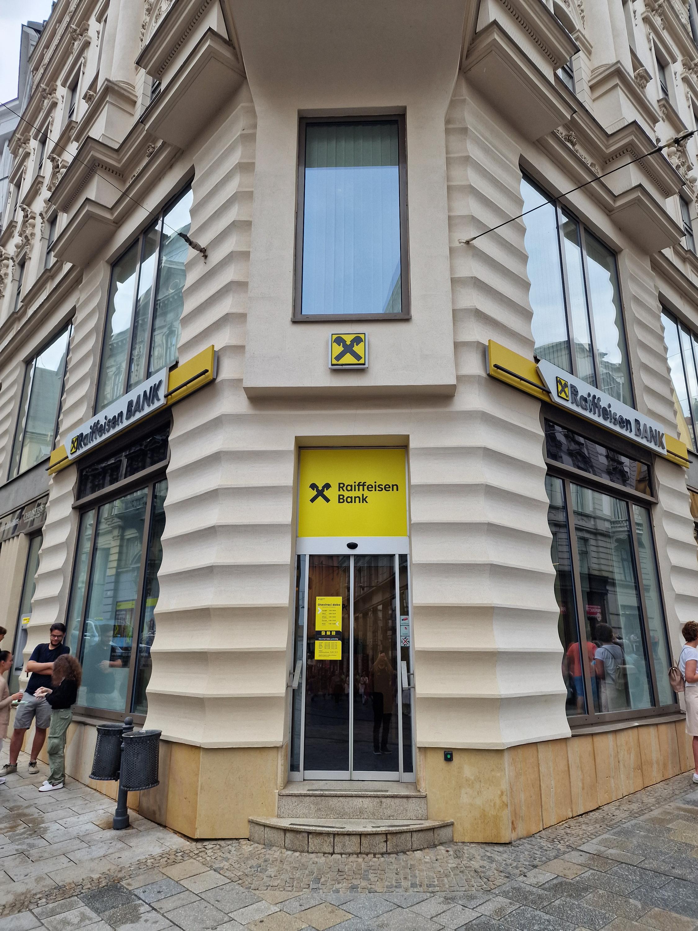 Raiffeisenbank - pobočka foto 4