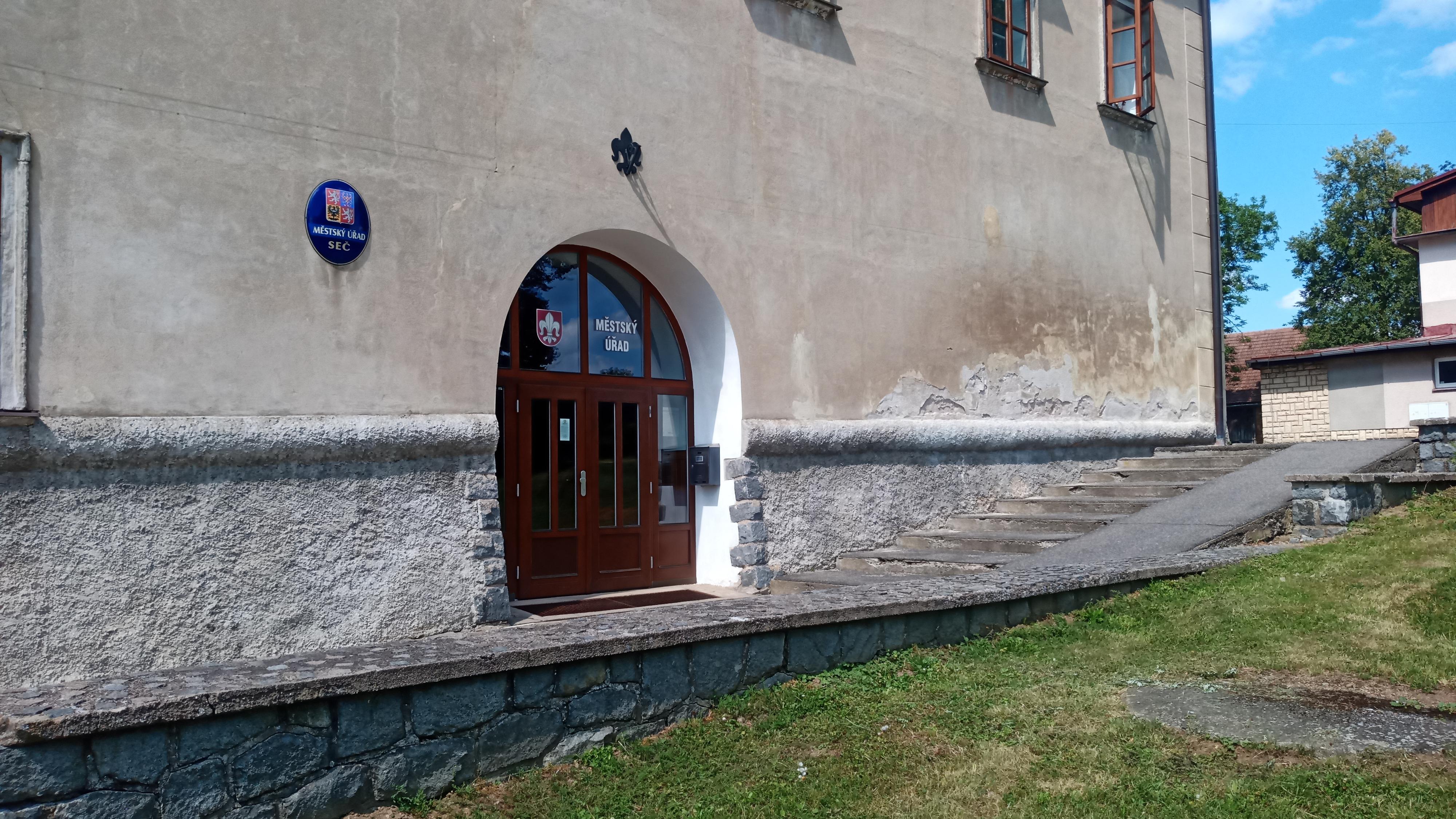 Seč - městský úřad foto 4