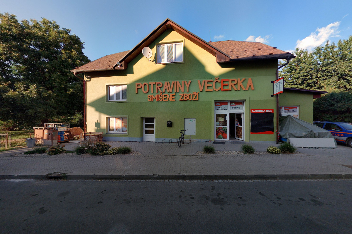 Smíšené zboží, Večerka foto 3