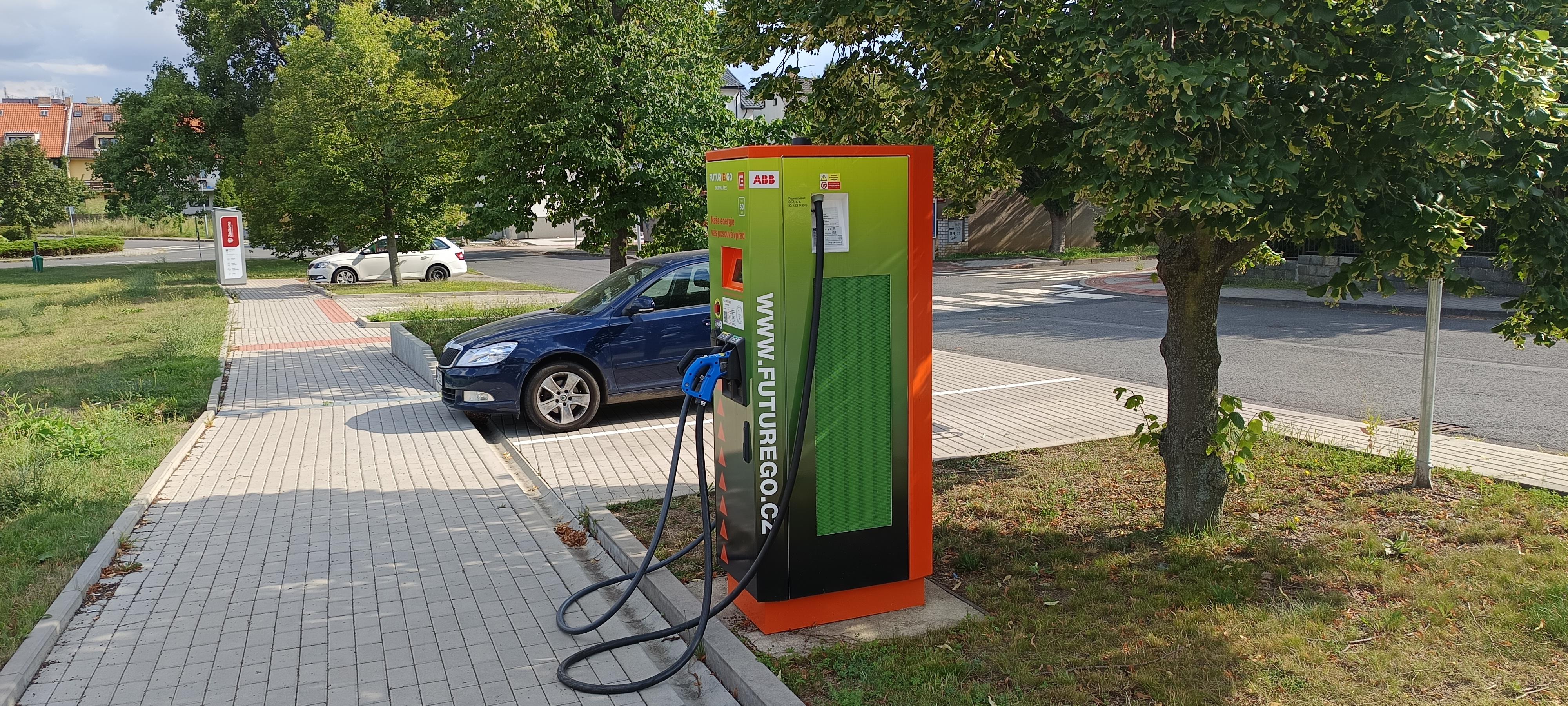 Nabíjecí stanice ČEZ