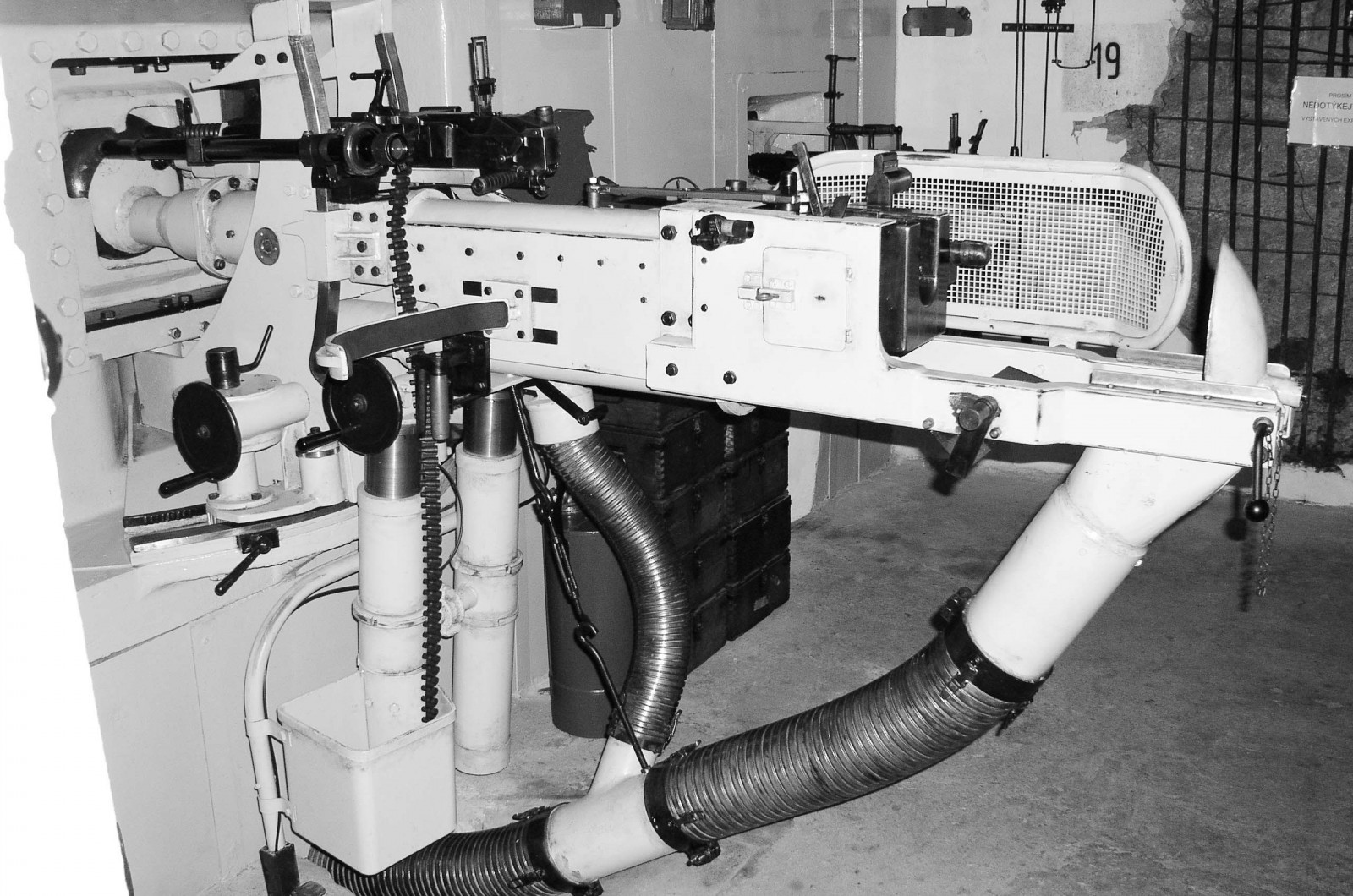 Muzeum pěchotní srub K-S 8 " U nádraží" foto 3