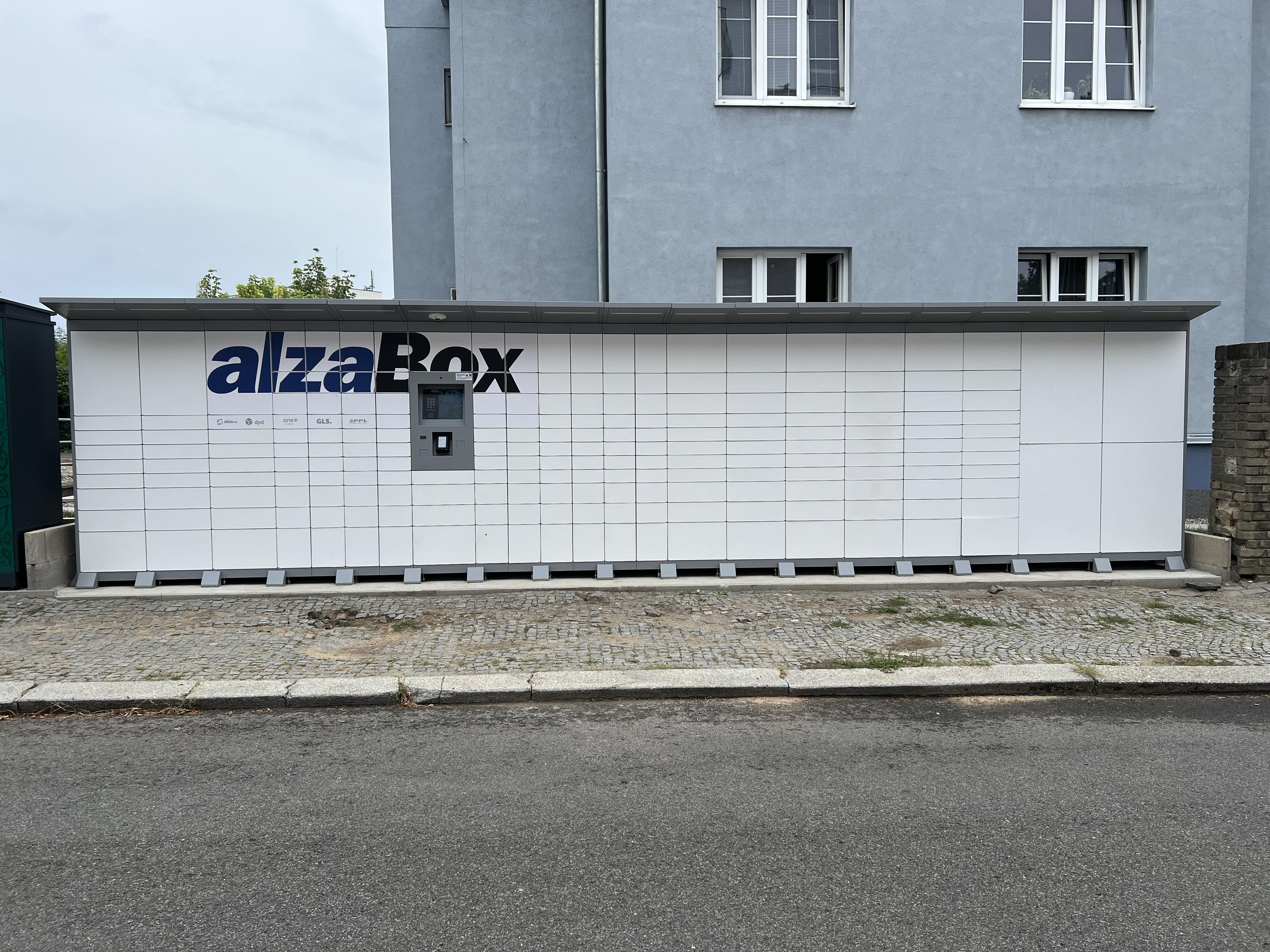 AlzaBox foto 2
