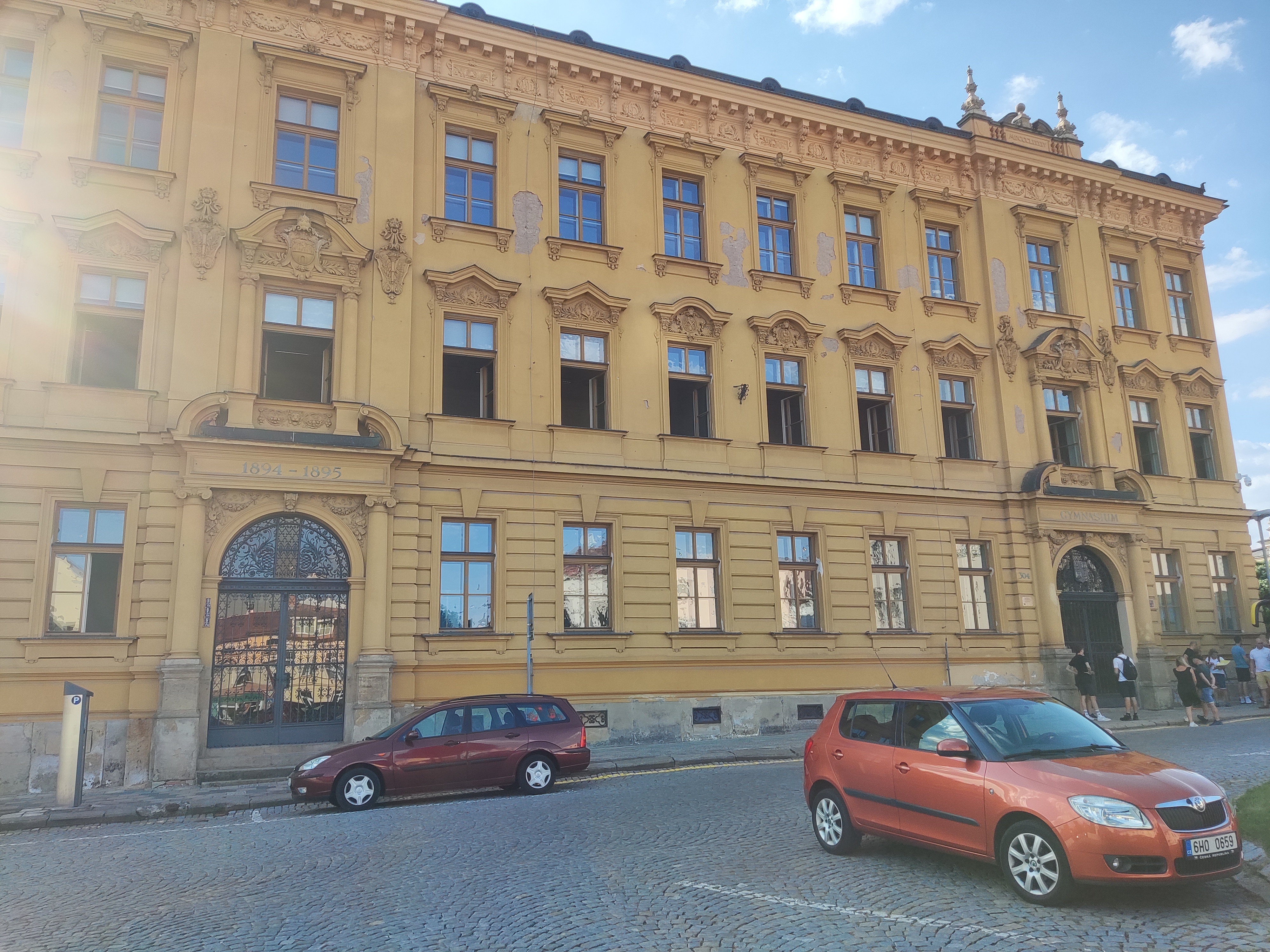 Gymnázium Dvůr Králové nad Labem foto 4