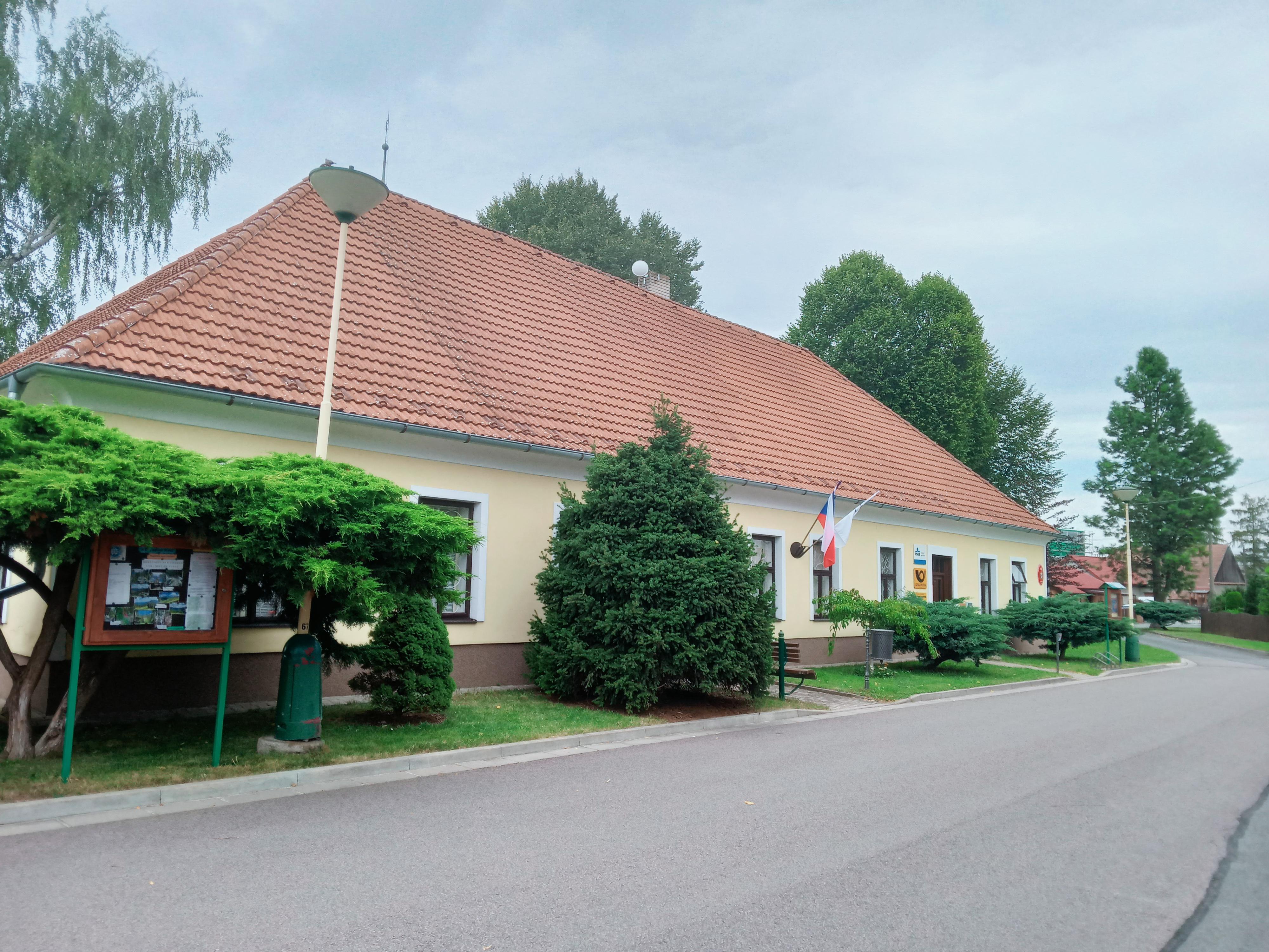 Kočí - obecní úřad foto 5
