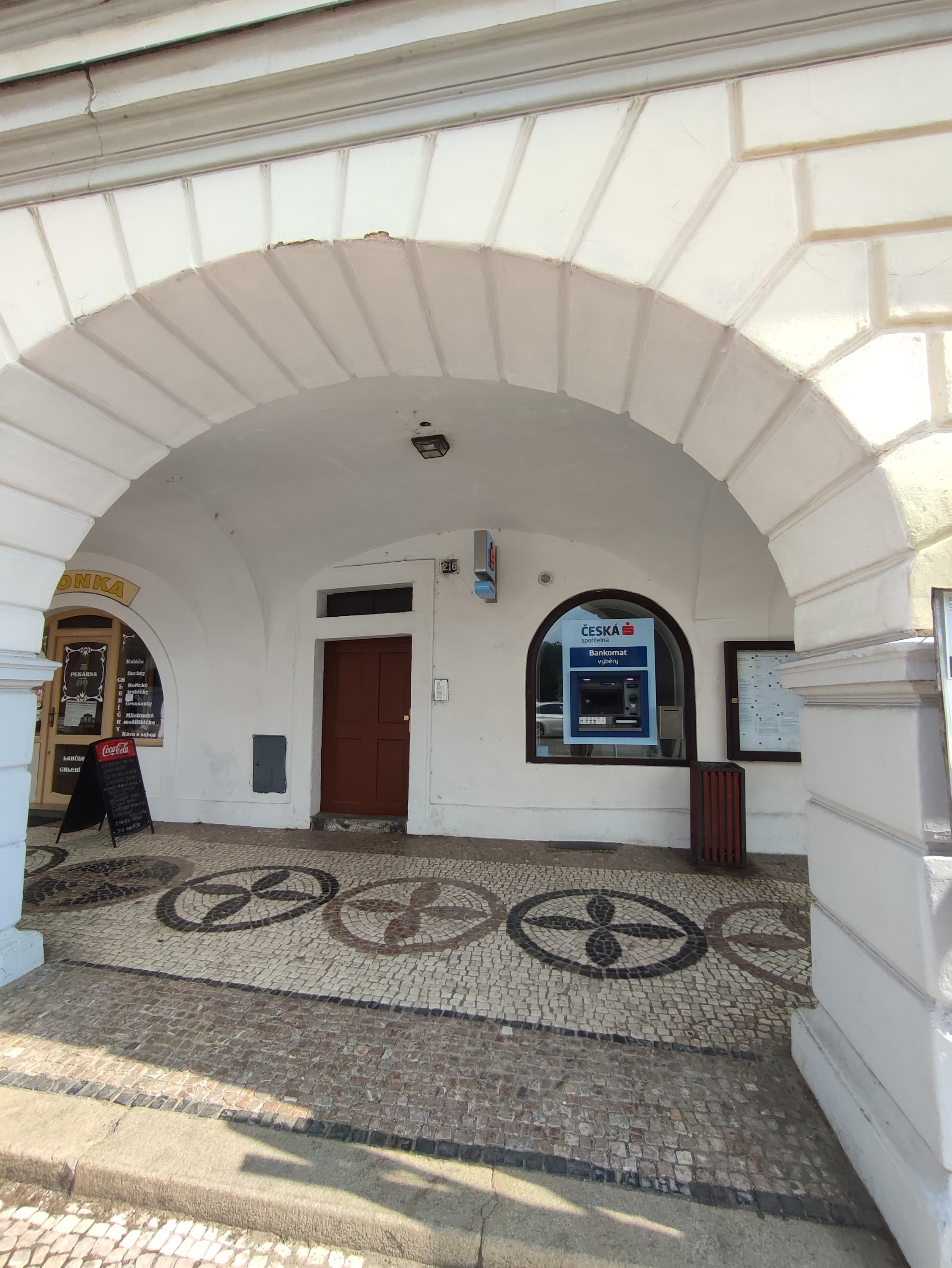 Bankomat České spořitelny foto 2