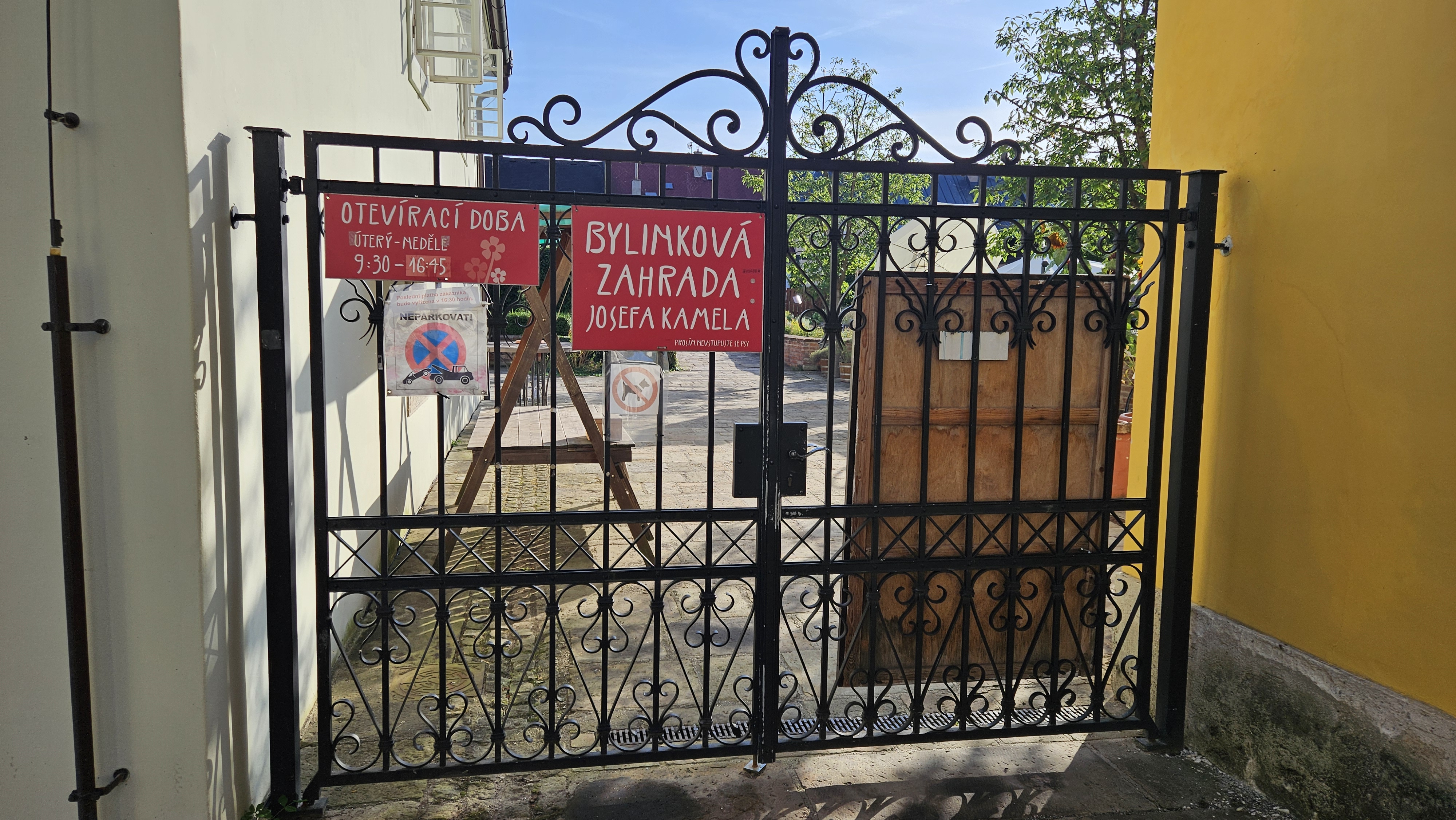 Bylinková zahrada Josefa Kamela foto 4