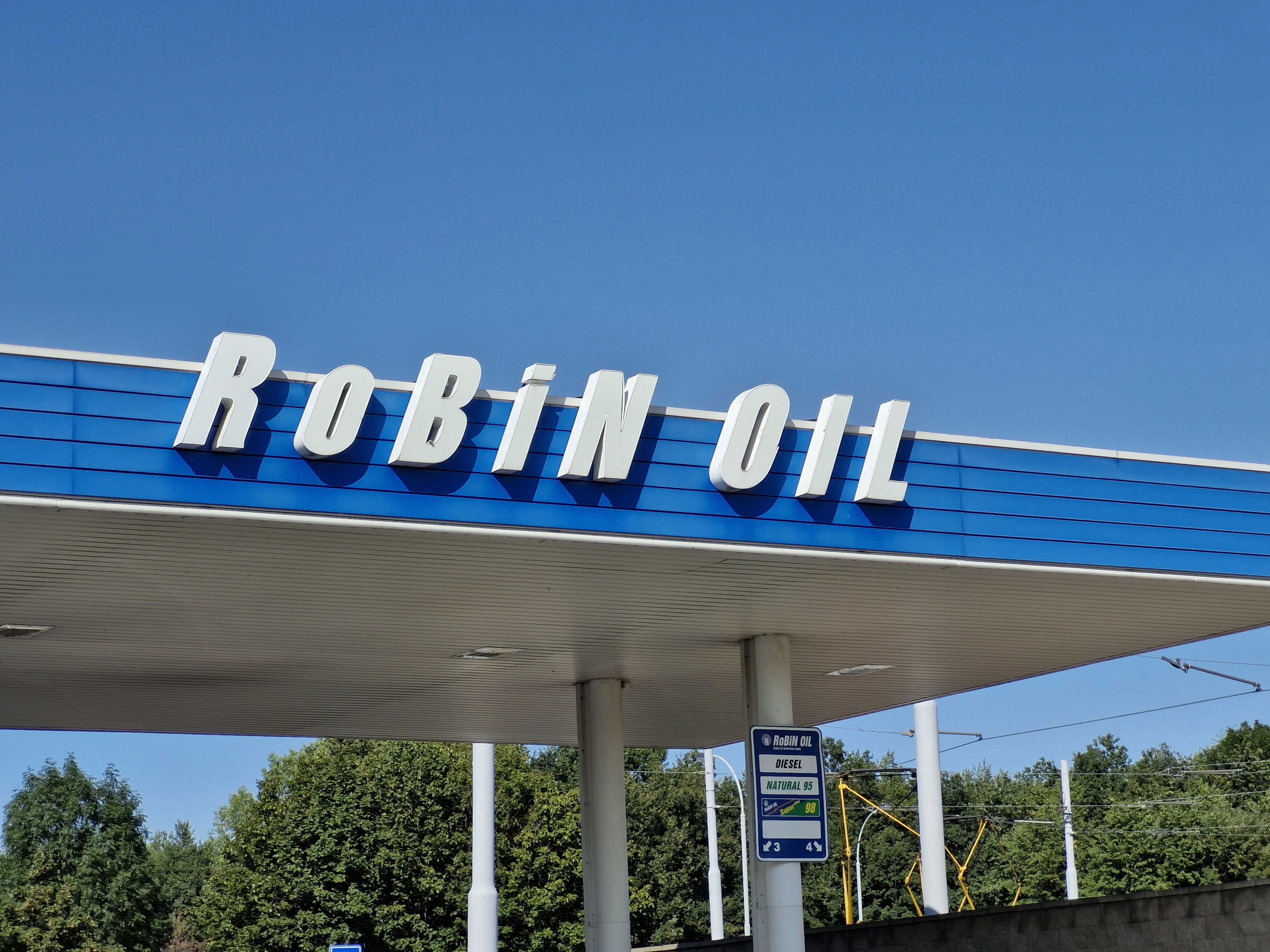 Robin Oil foto 3