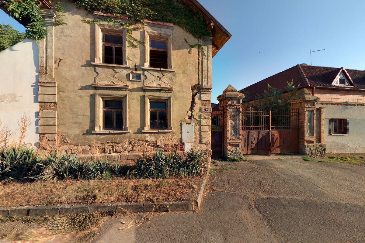 Snopova traktorová stanice Hořešovičky