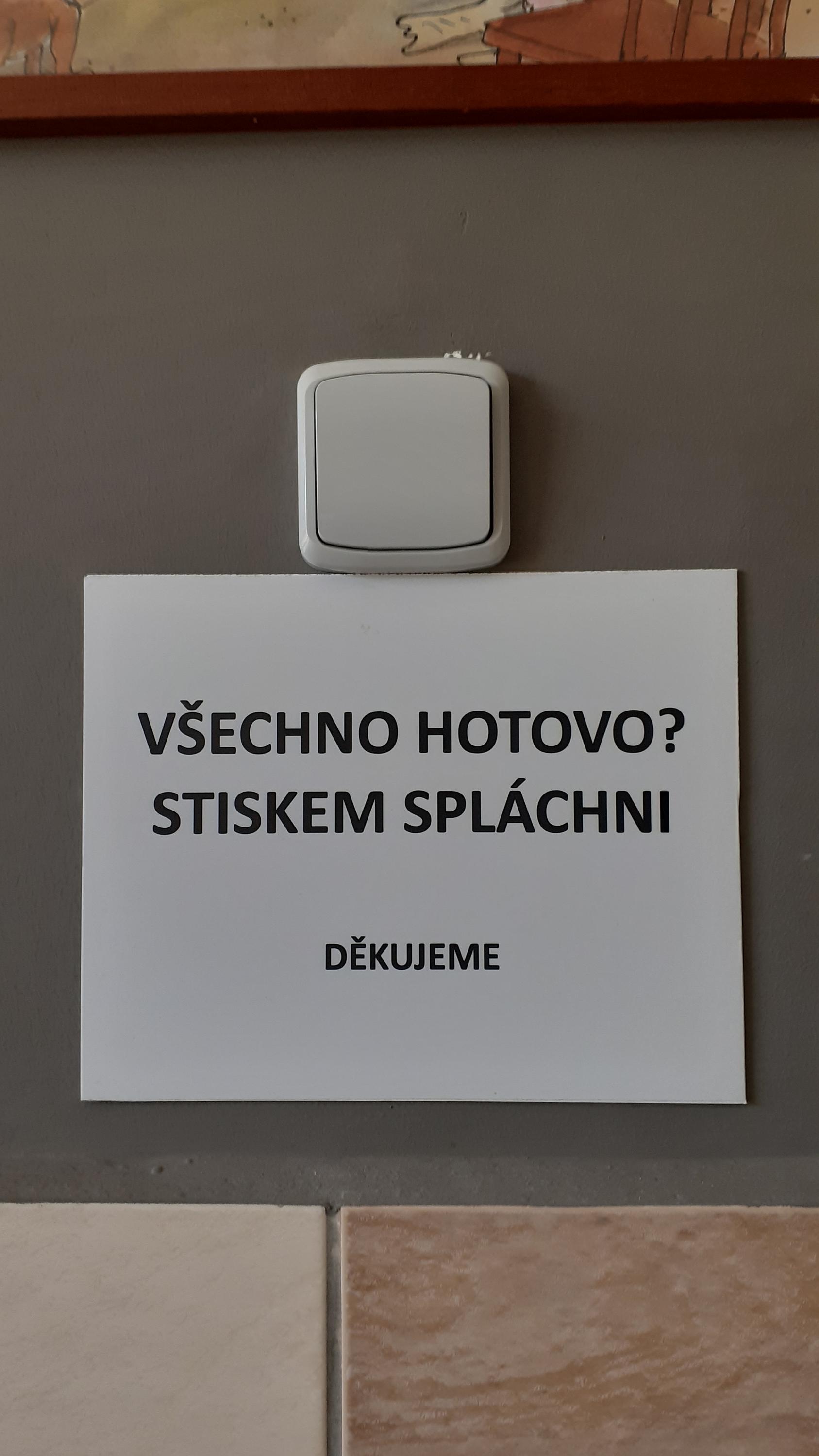 Nádražní pivnice Zámecká foto 6