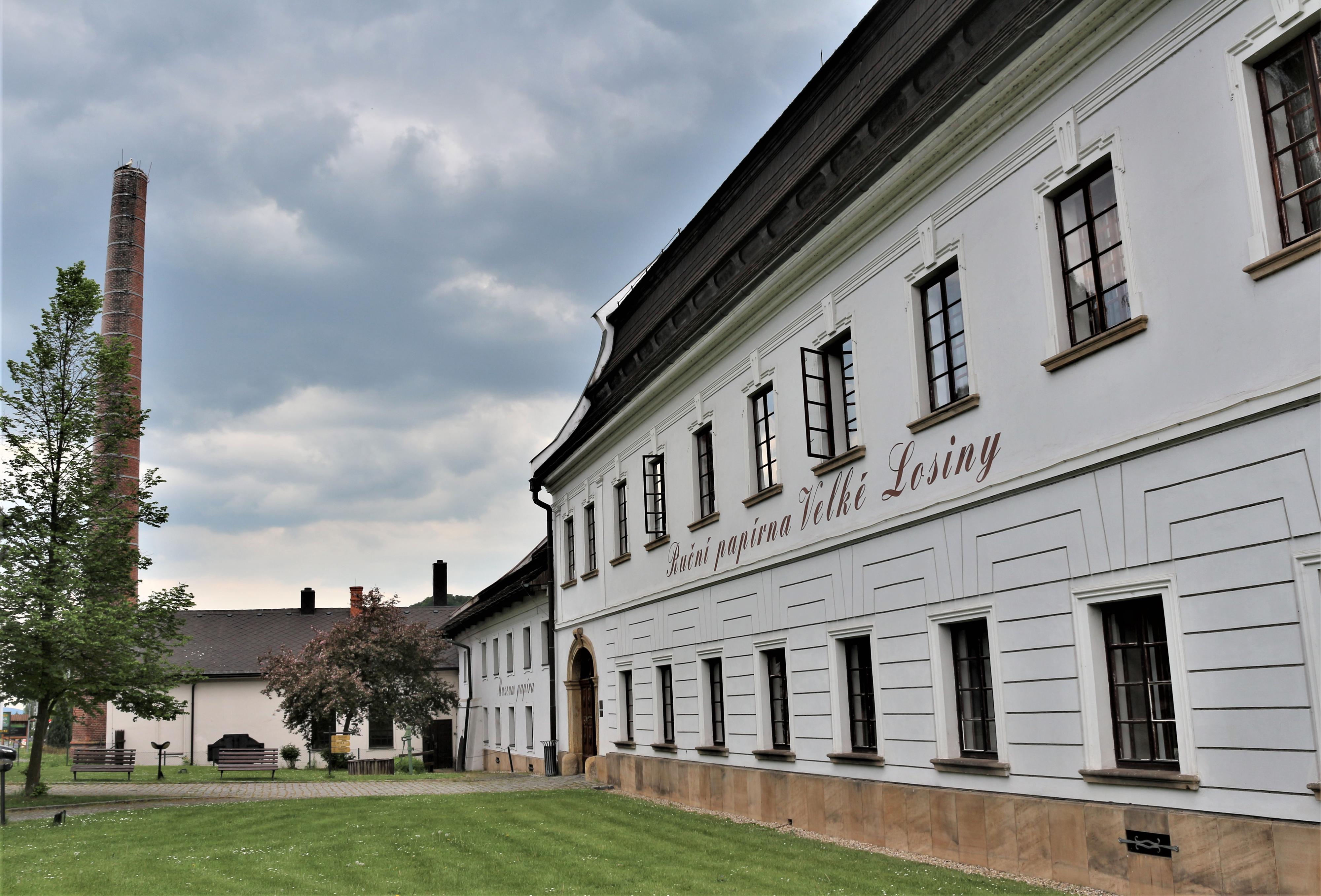 Ruční papírna Velké Losiny foto 5