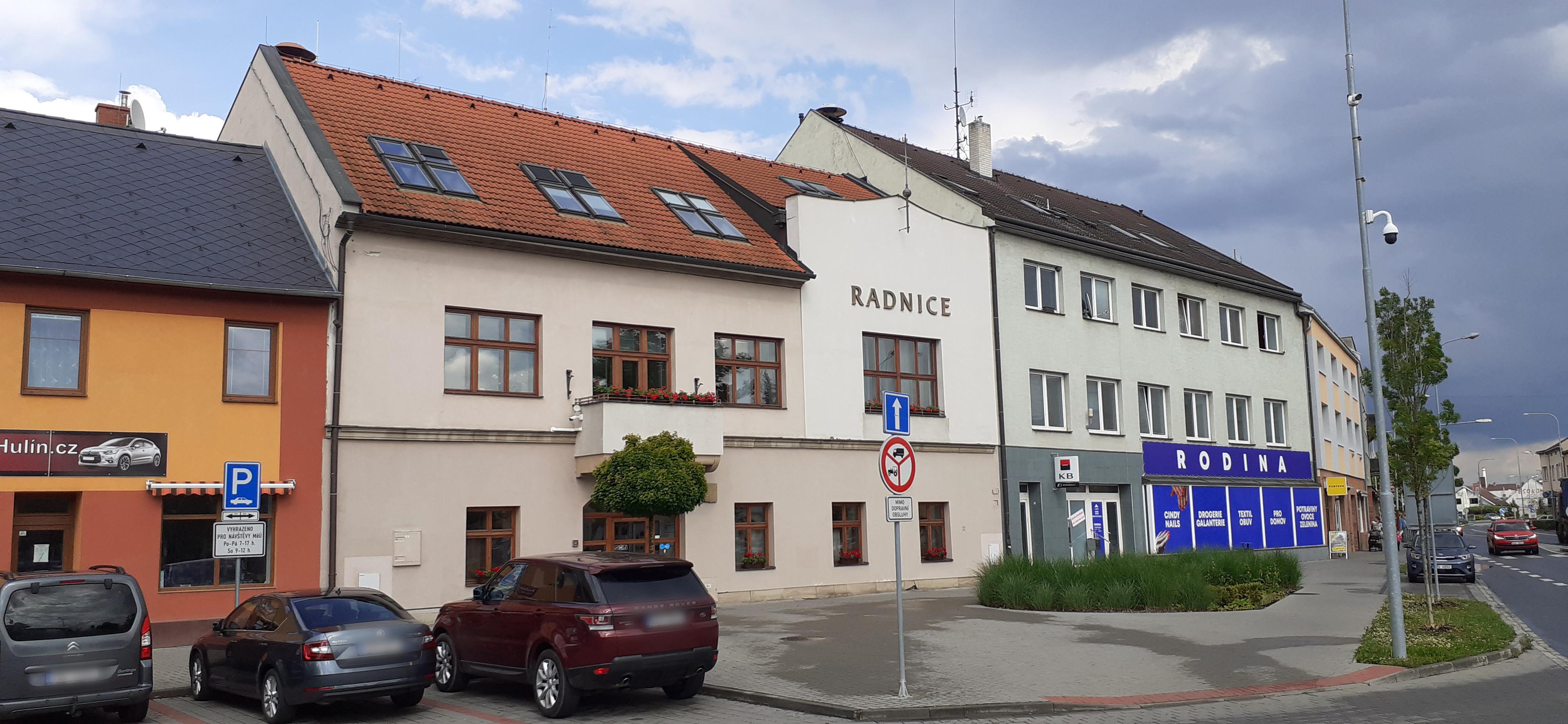Hulín - městský úřad foto 6