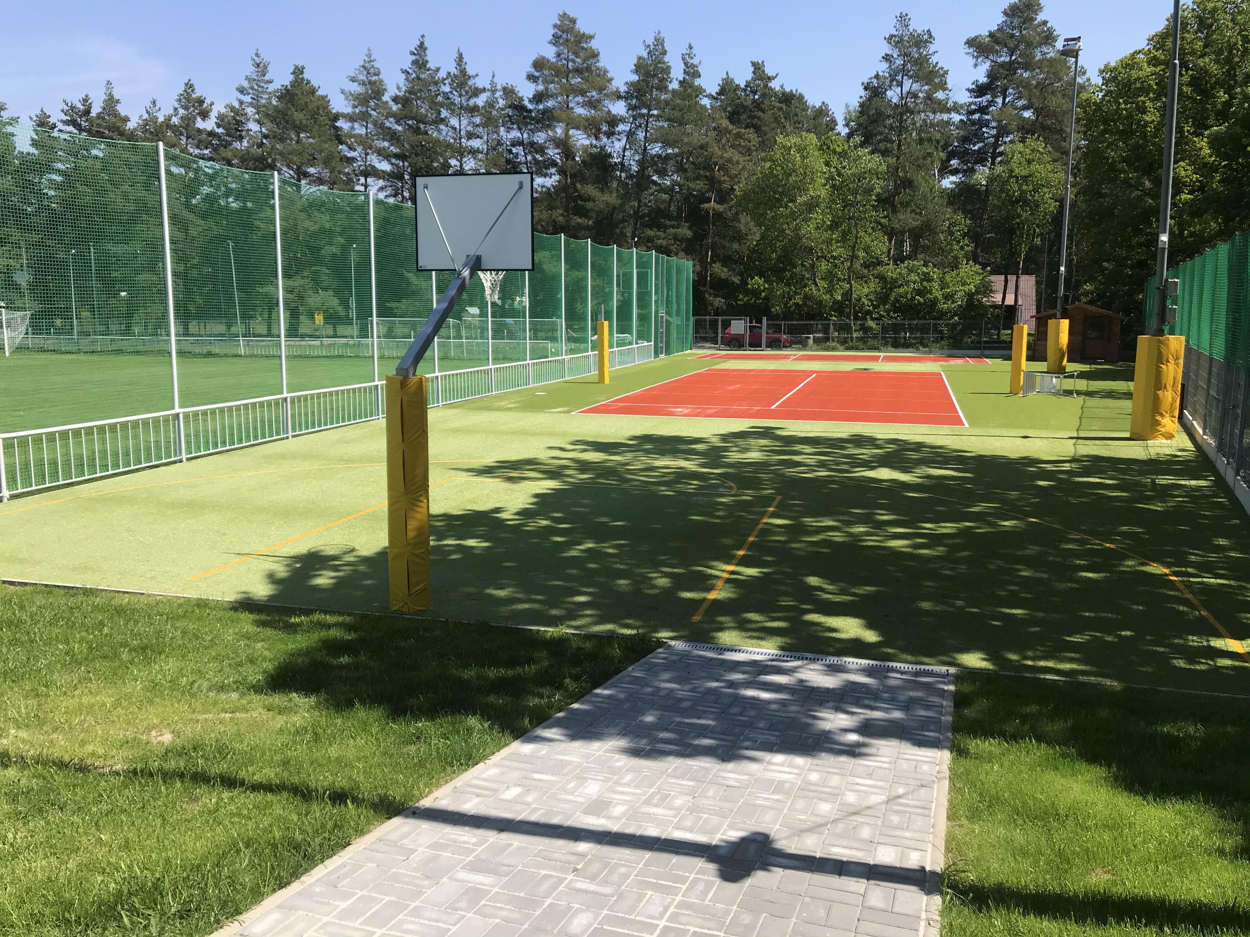 Víceúčelové hřiště Klánovice foto 3