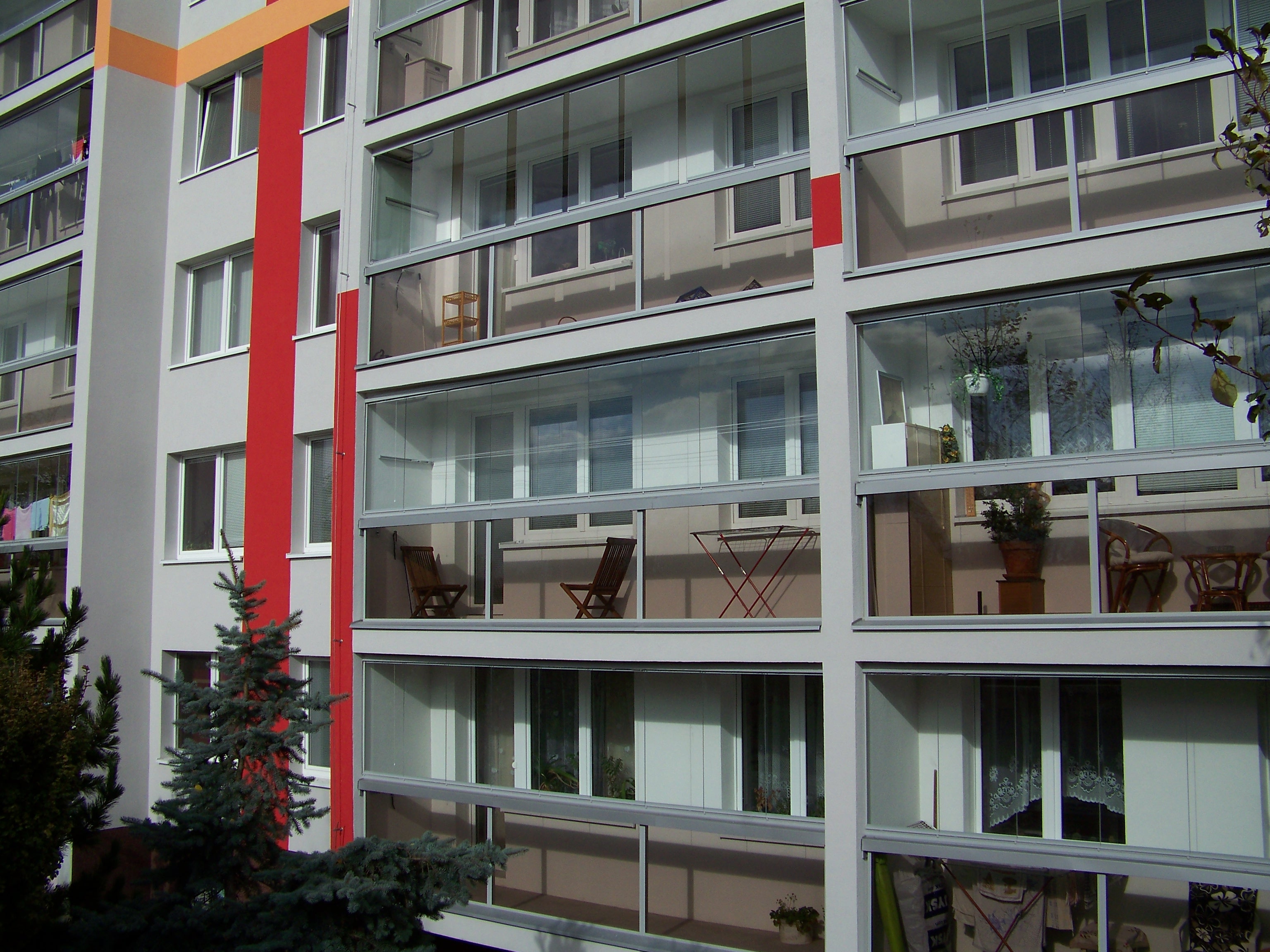 pouč - zasklívání lodžií foto 2