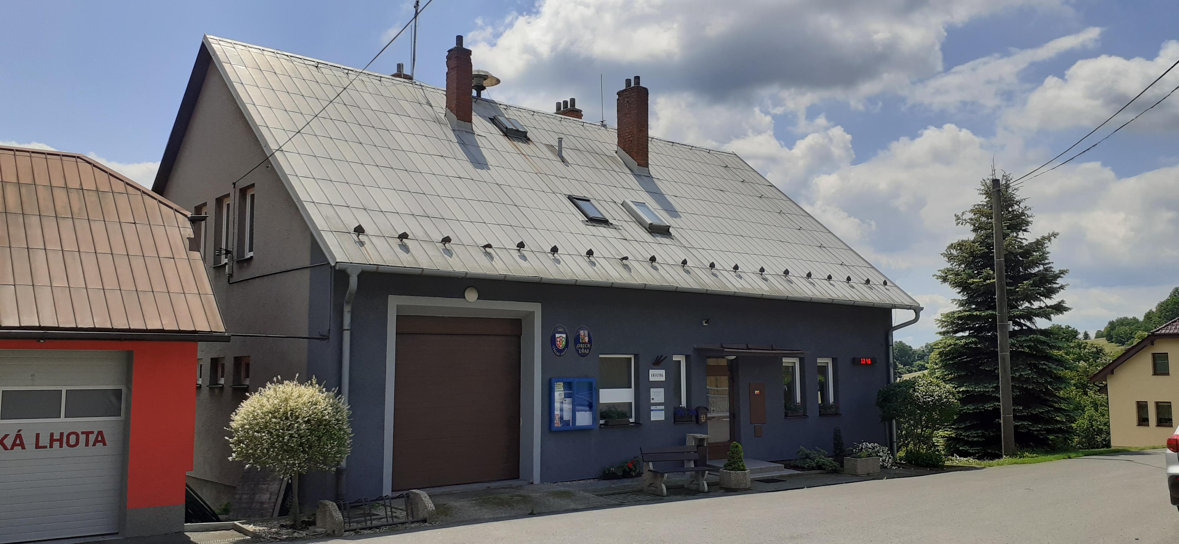 Velká Lhota - obecní úřad foto 4