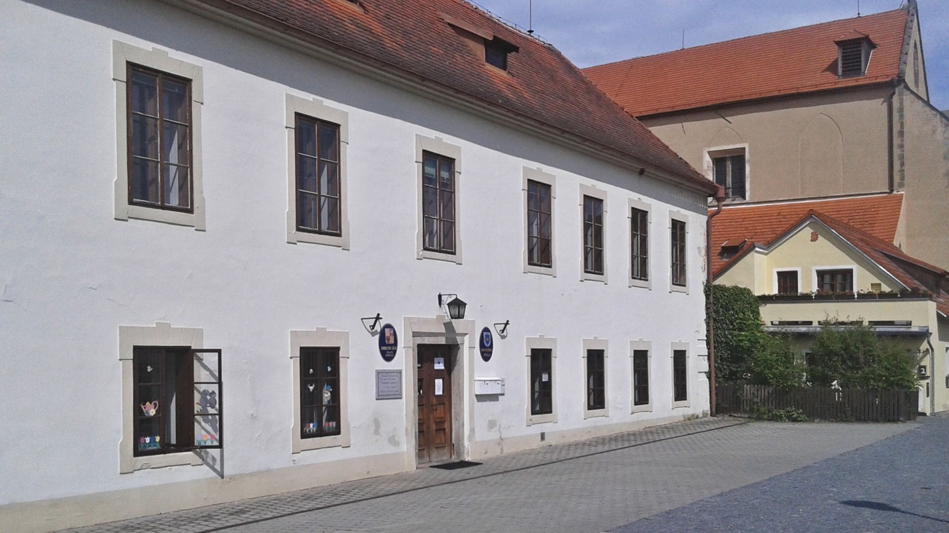 Obecní knihovna Zlatá Koruna foto 2