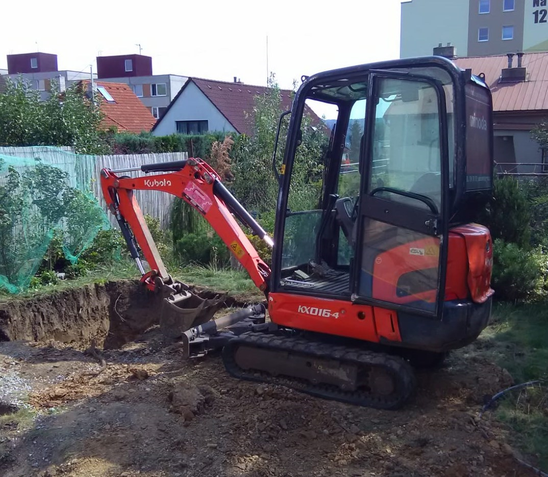 Zemní práce-bagrování Urban foto 3