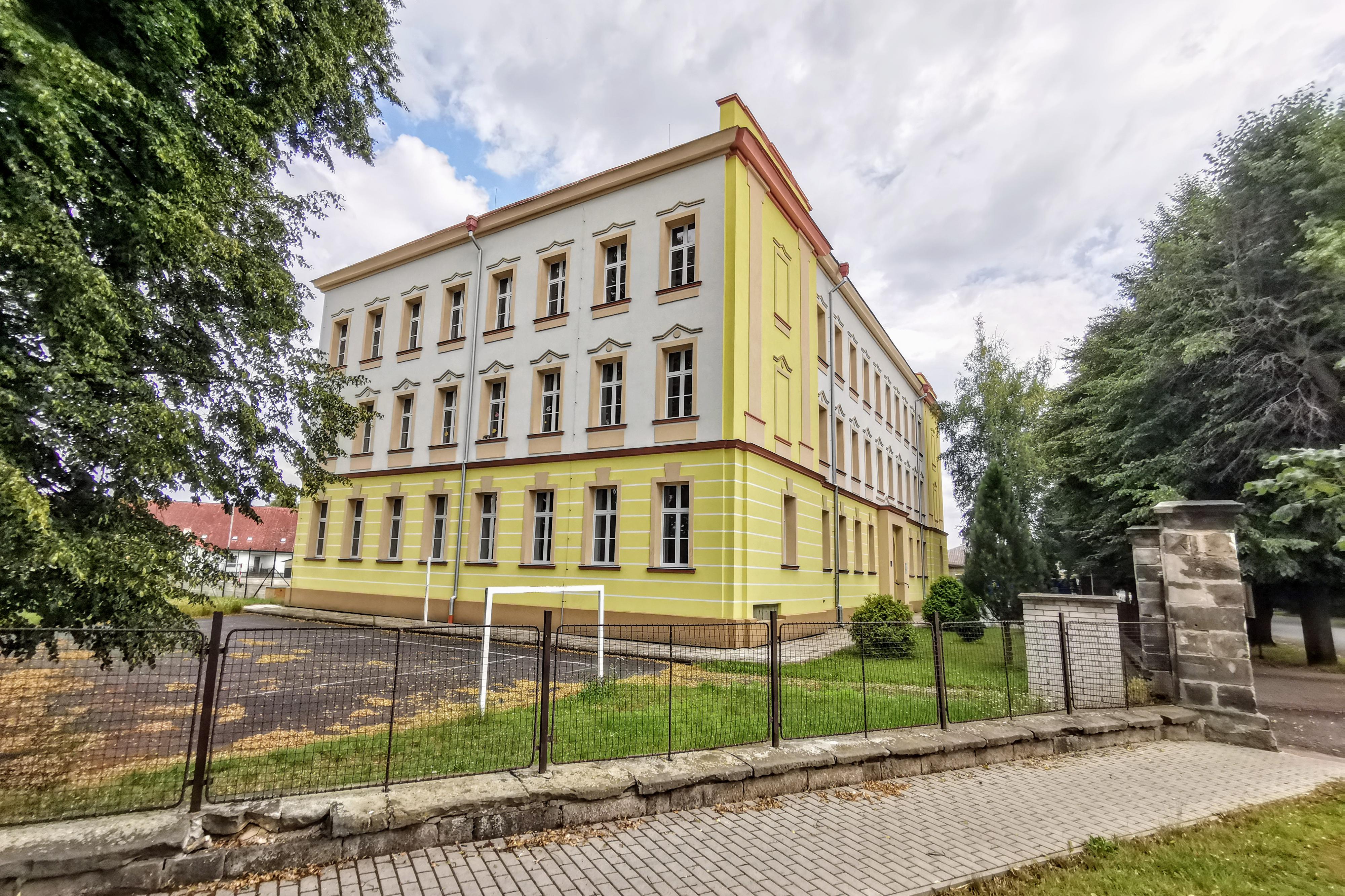 ZŠ Budyně nad Ohří foto 2