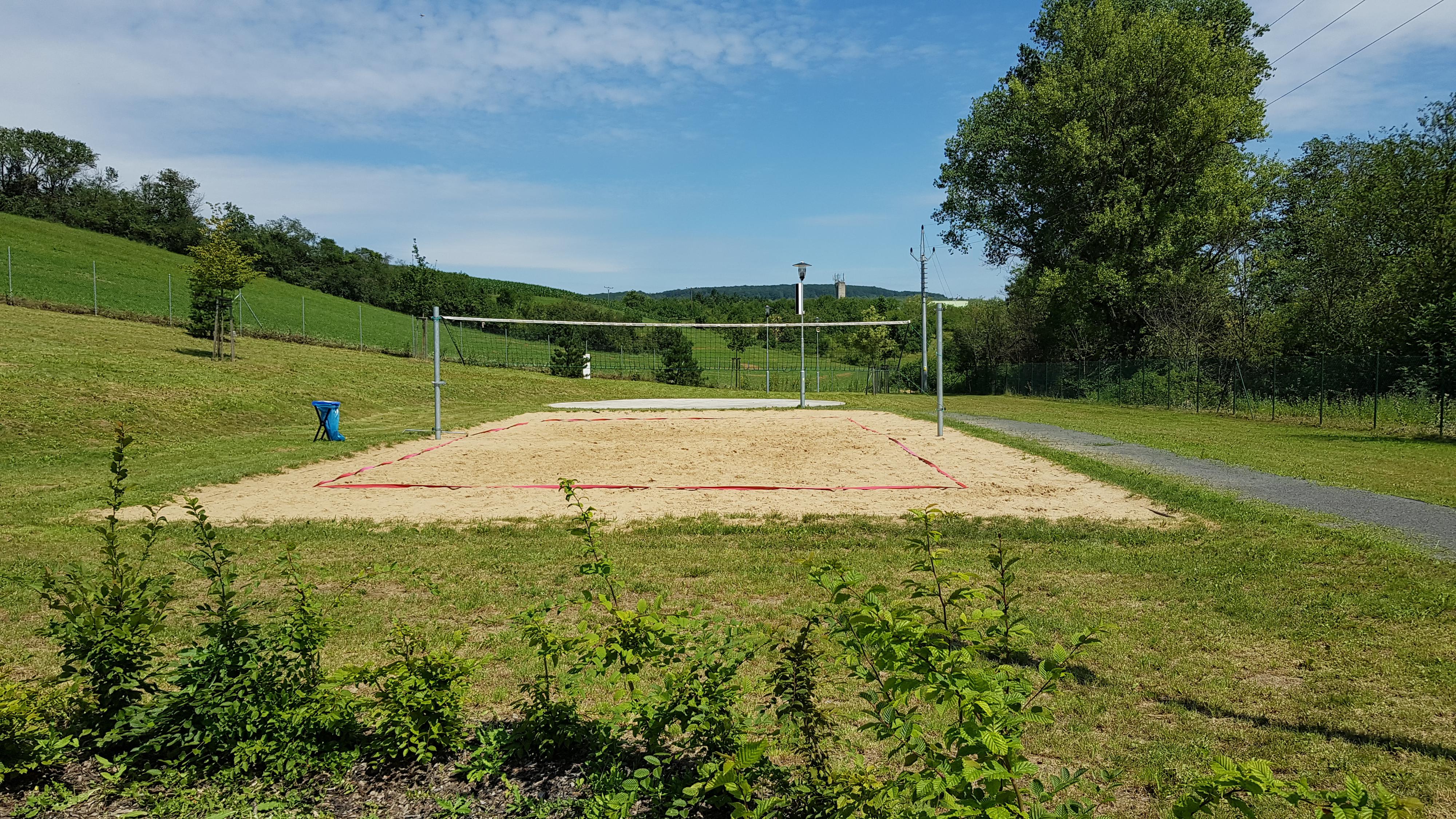 Beachvolejbalové hřiště Vlčnov foto 5