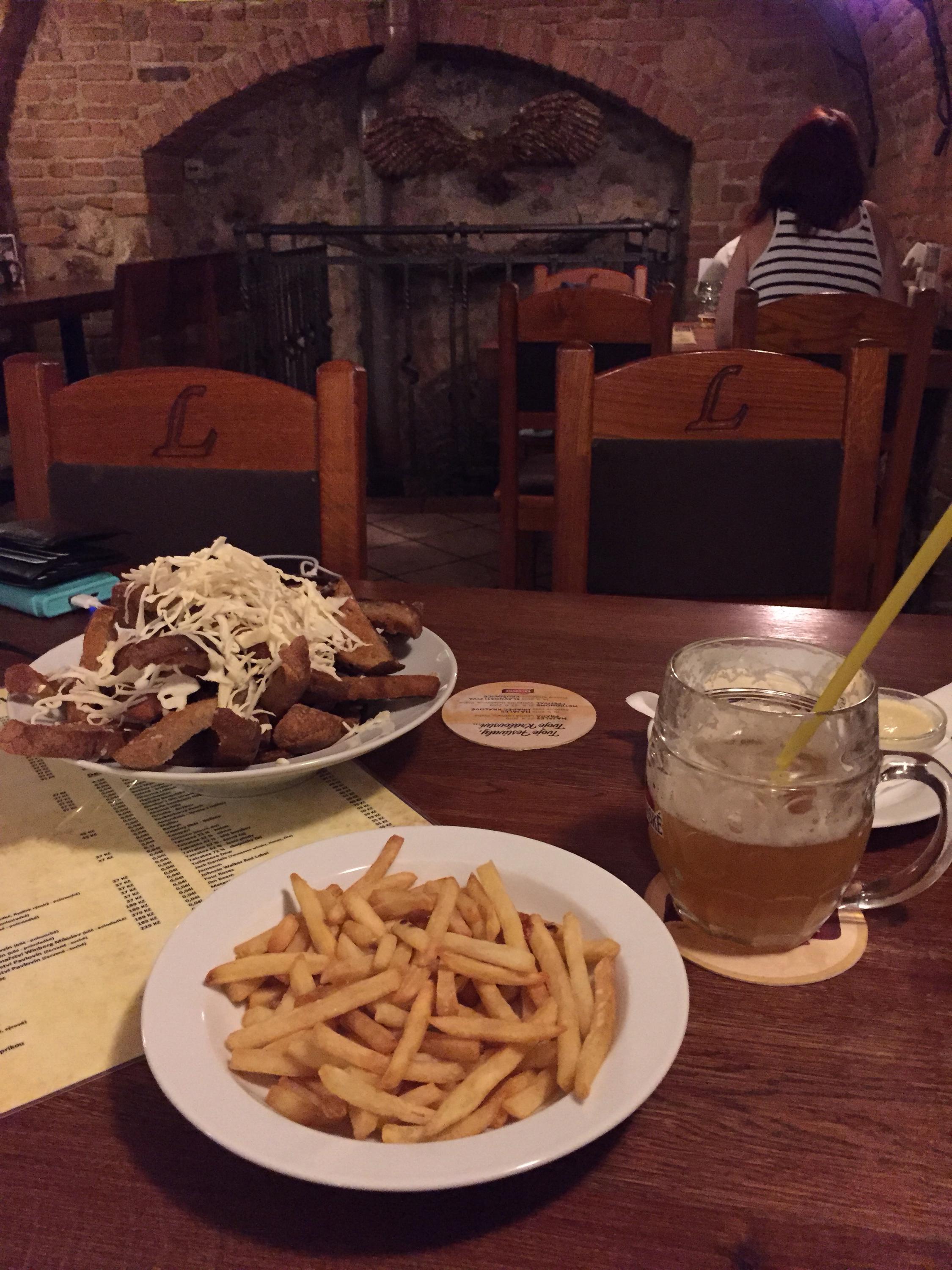 Steakový a pivní bar U Dřevěného orla foto 5