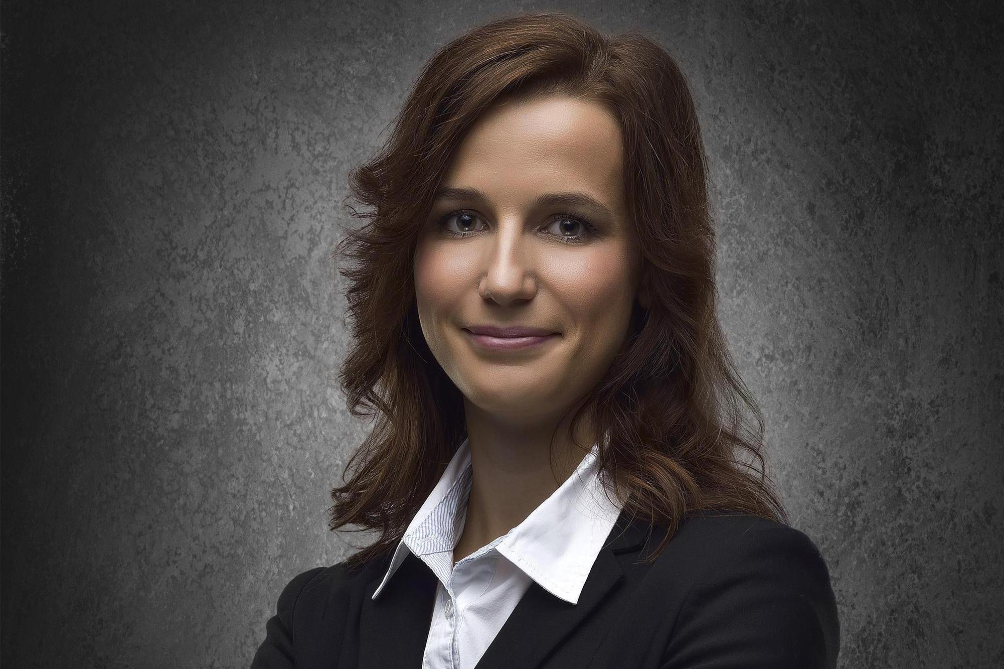 JUDr. Ing. Eva Mayerová, advokátka