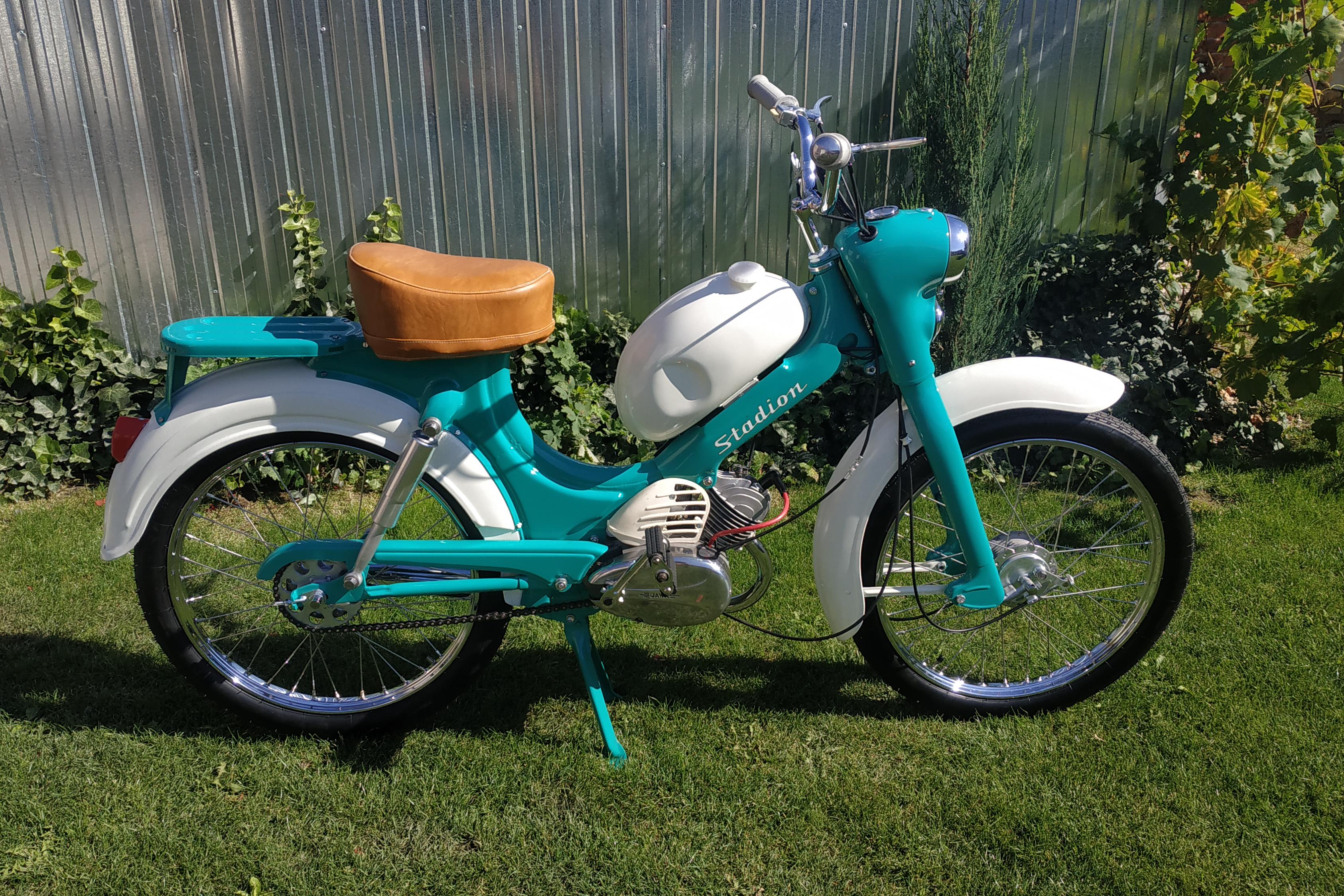 RENOVACE-PÍSKOVÁNÍ / TECHNICOLOR s.r.o.