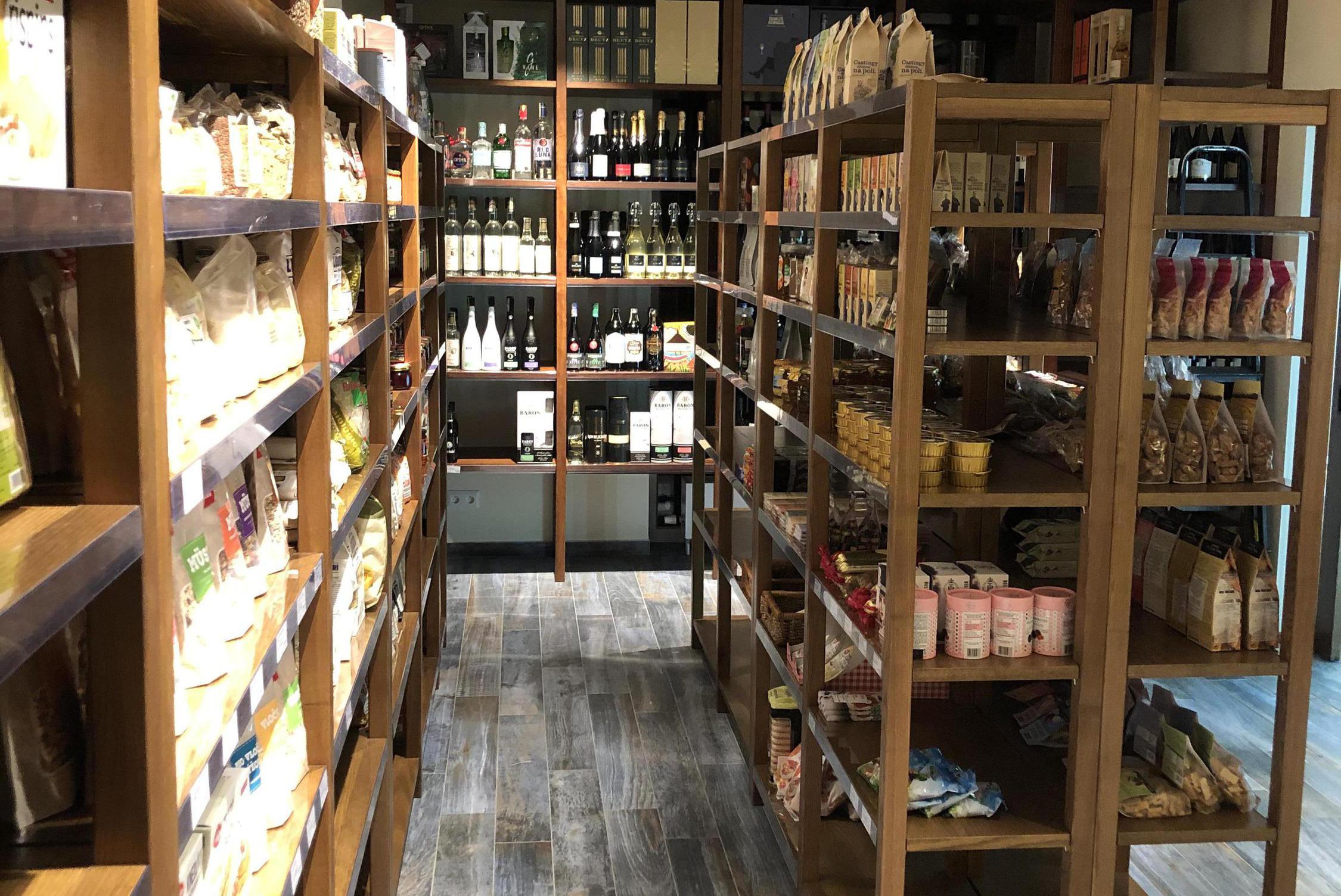 Víno a lahůdky Kuchsyn