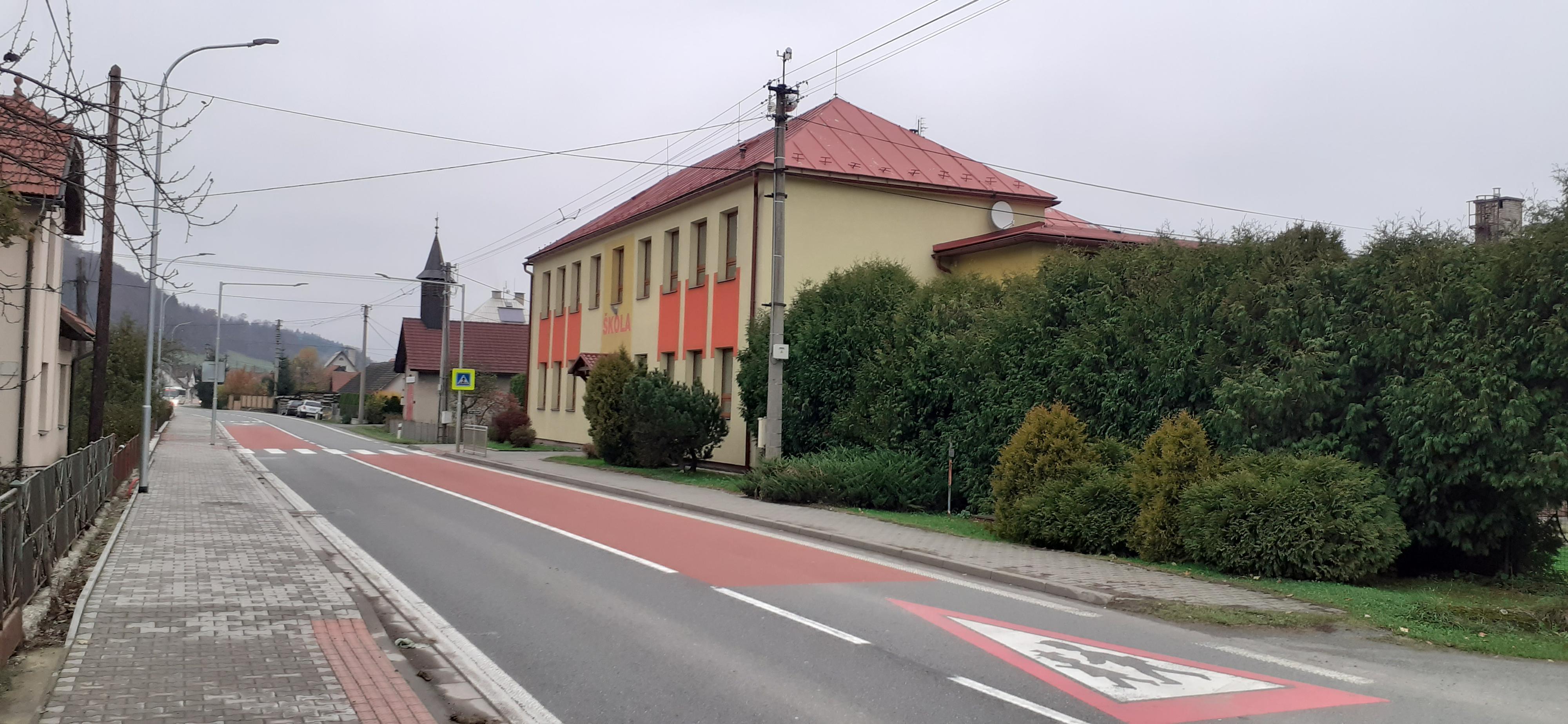 ZŠ a MŠ Leskovec, okres Vsetín foto 2