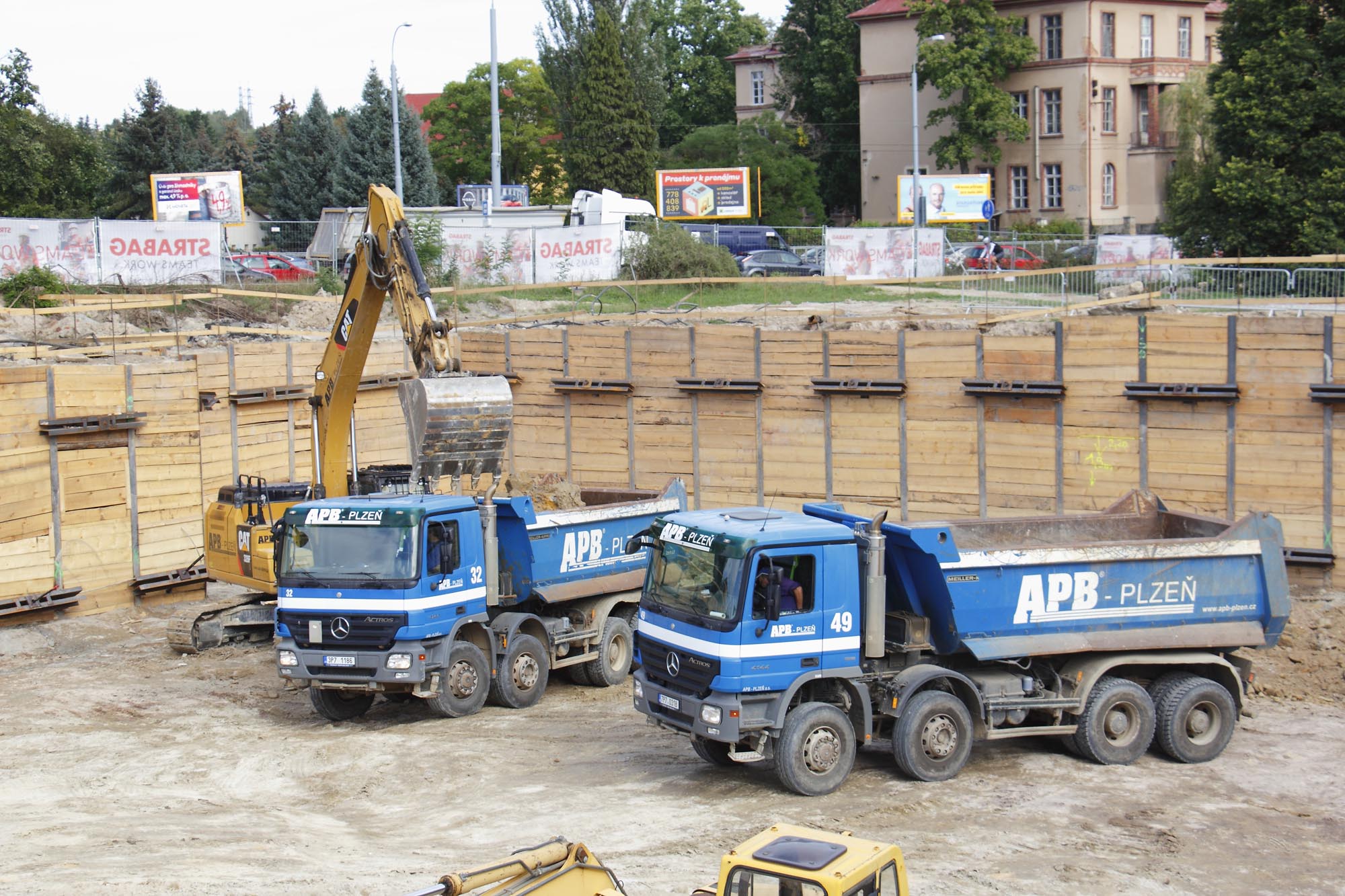 APB - PLZEŇ a.s. - zemní práce foto 5