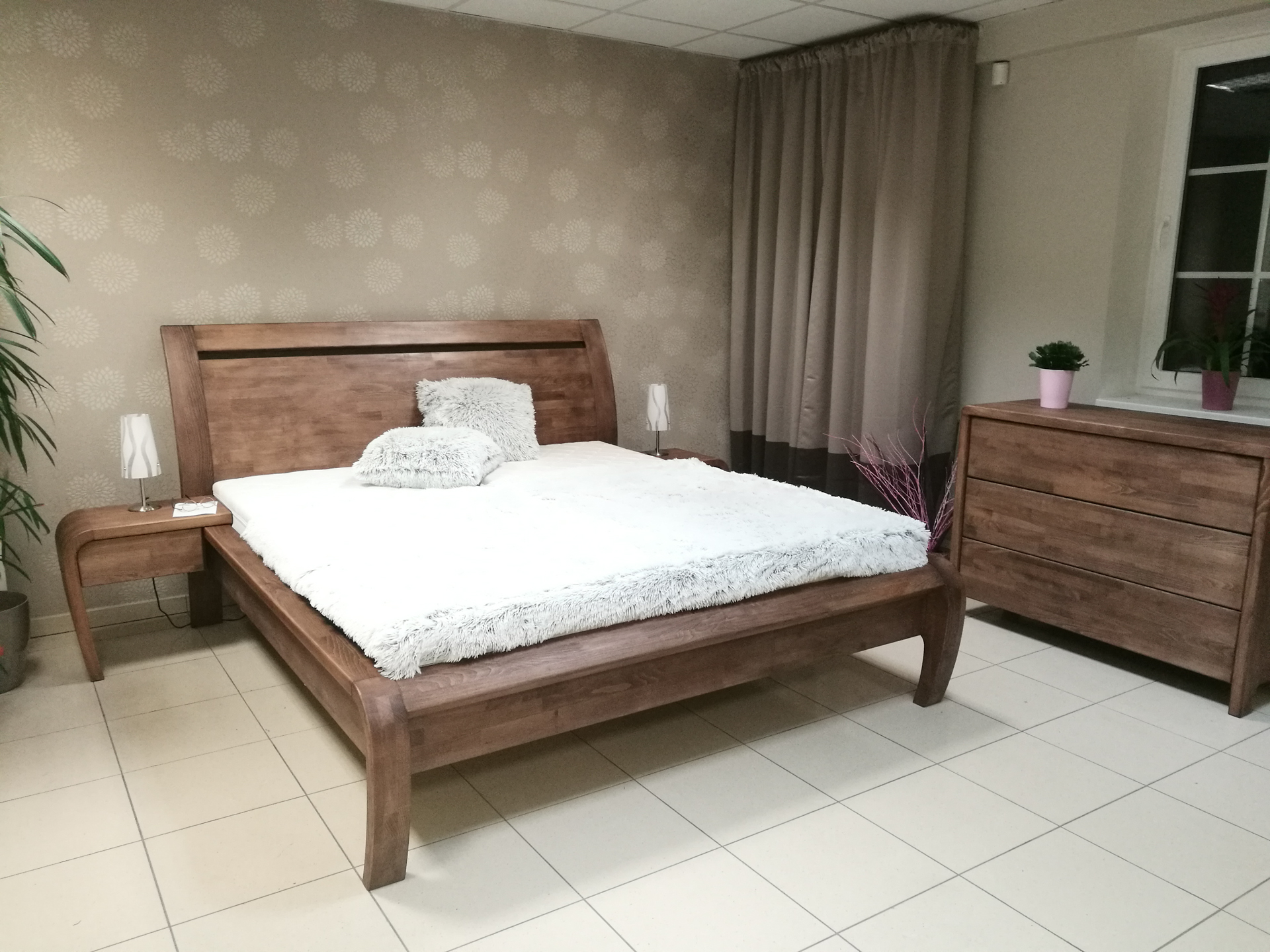 Nábytek z masivu DOMESTAV s.r.o. foto 3