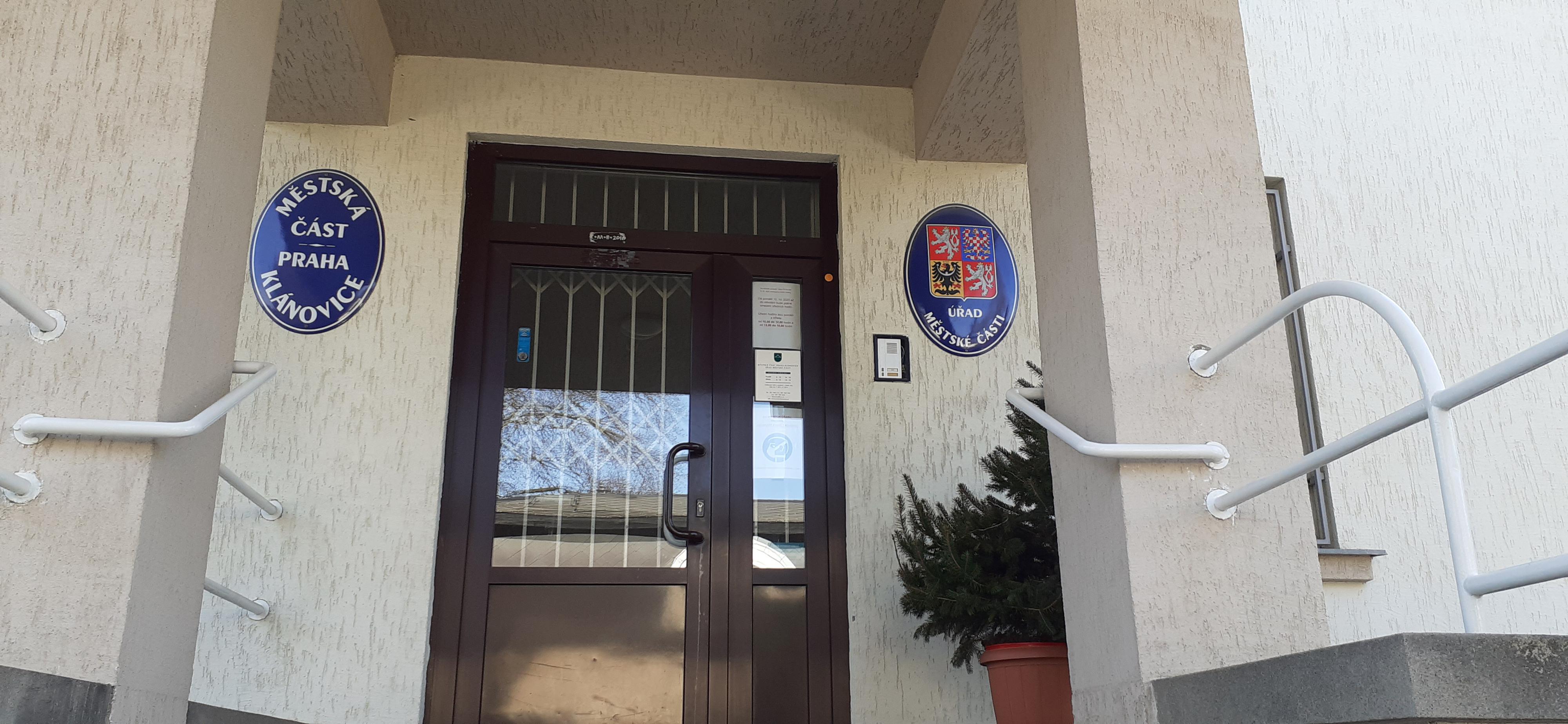 Úřad městské části Praha-Klánovice foto 5