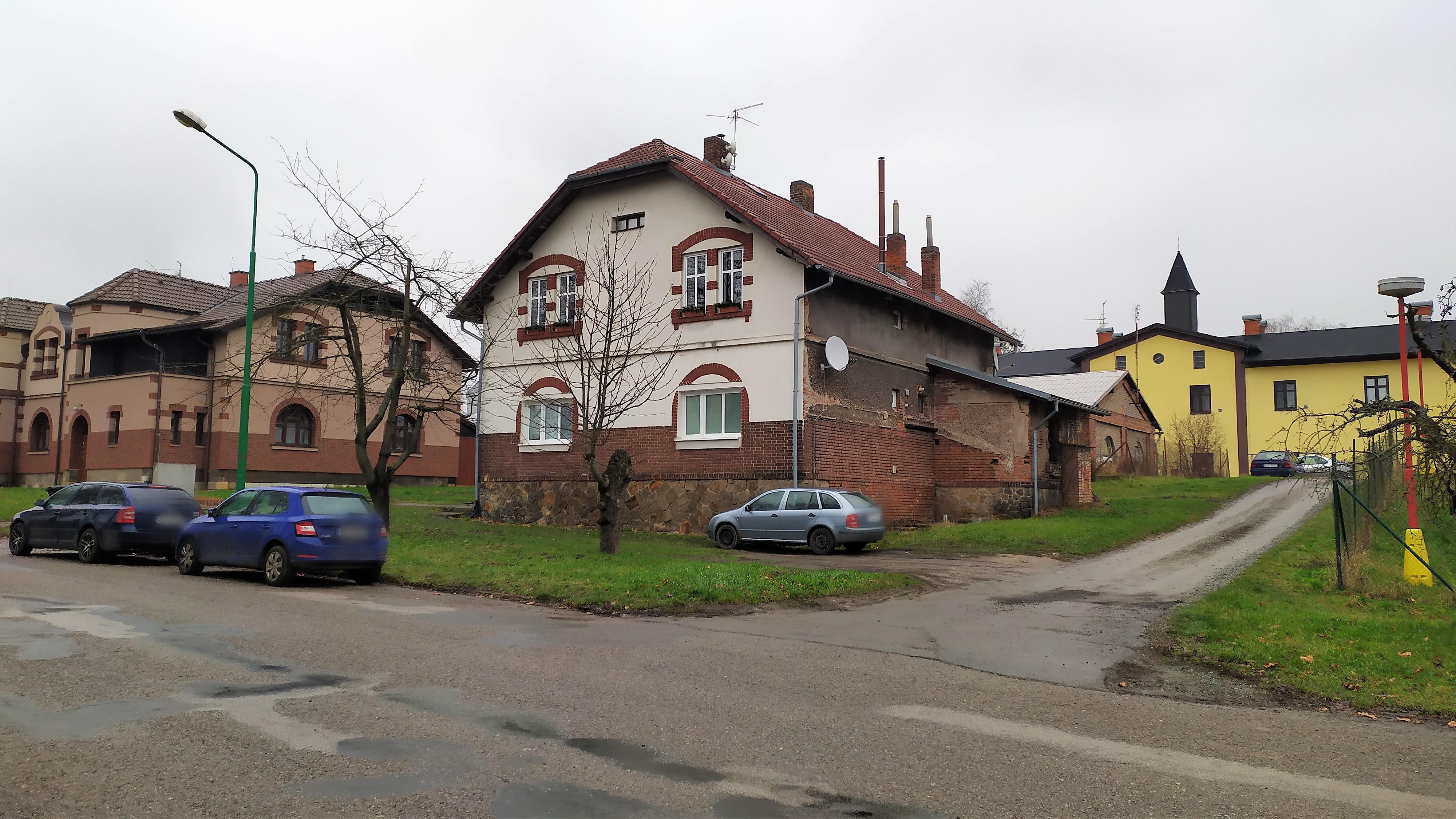 Jídelna Průmyslová 443 foto 2